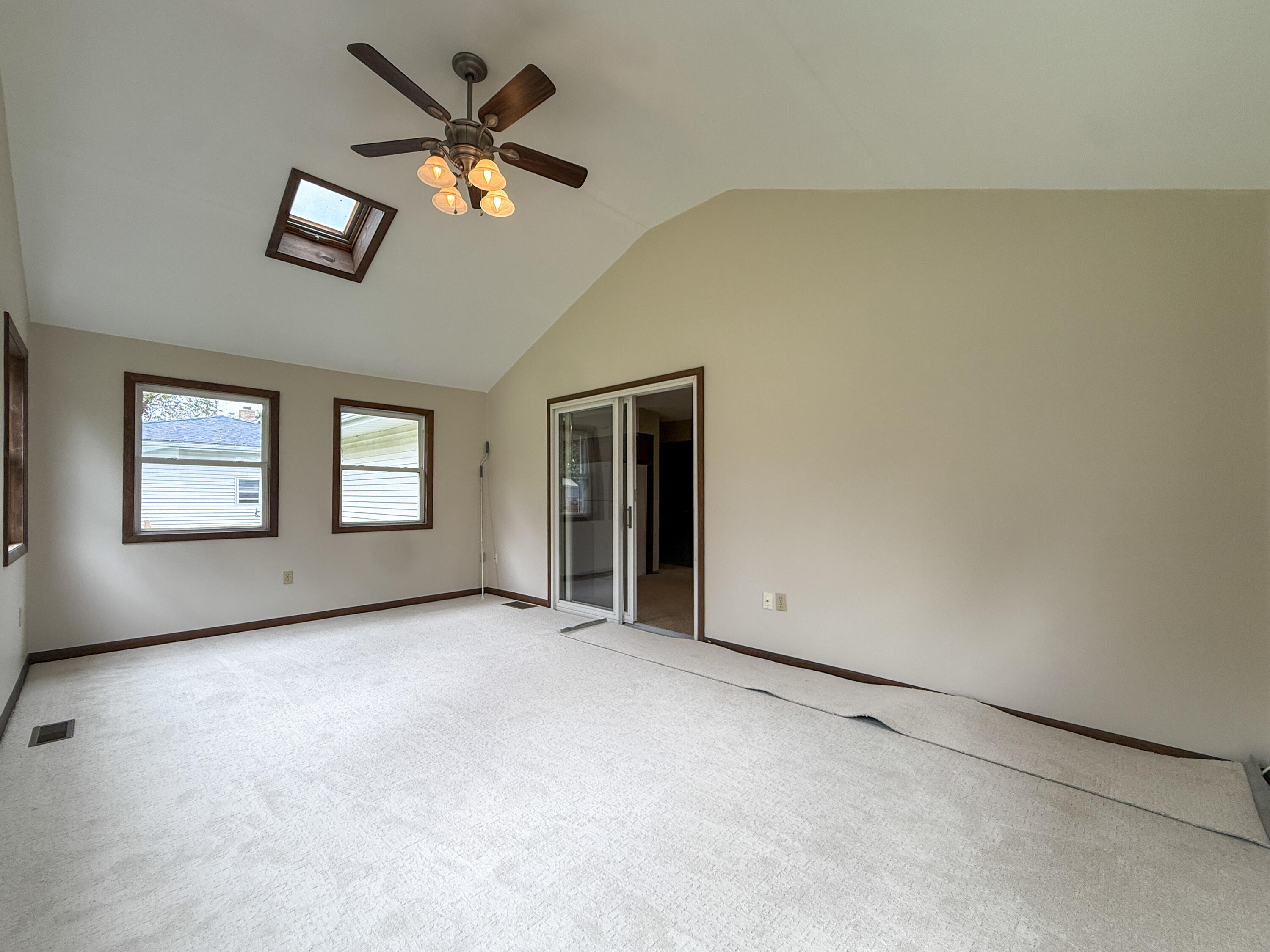 384 Maple Street Coloma MI 49038