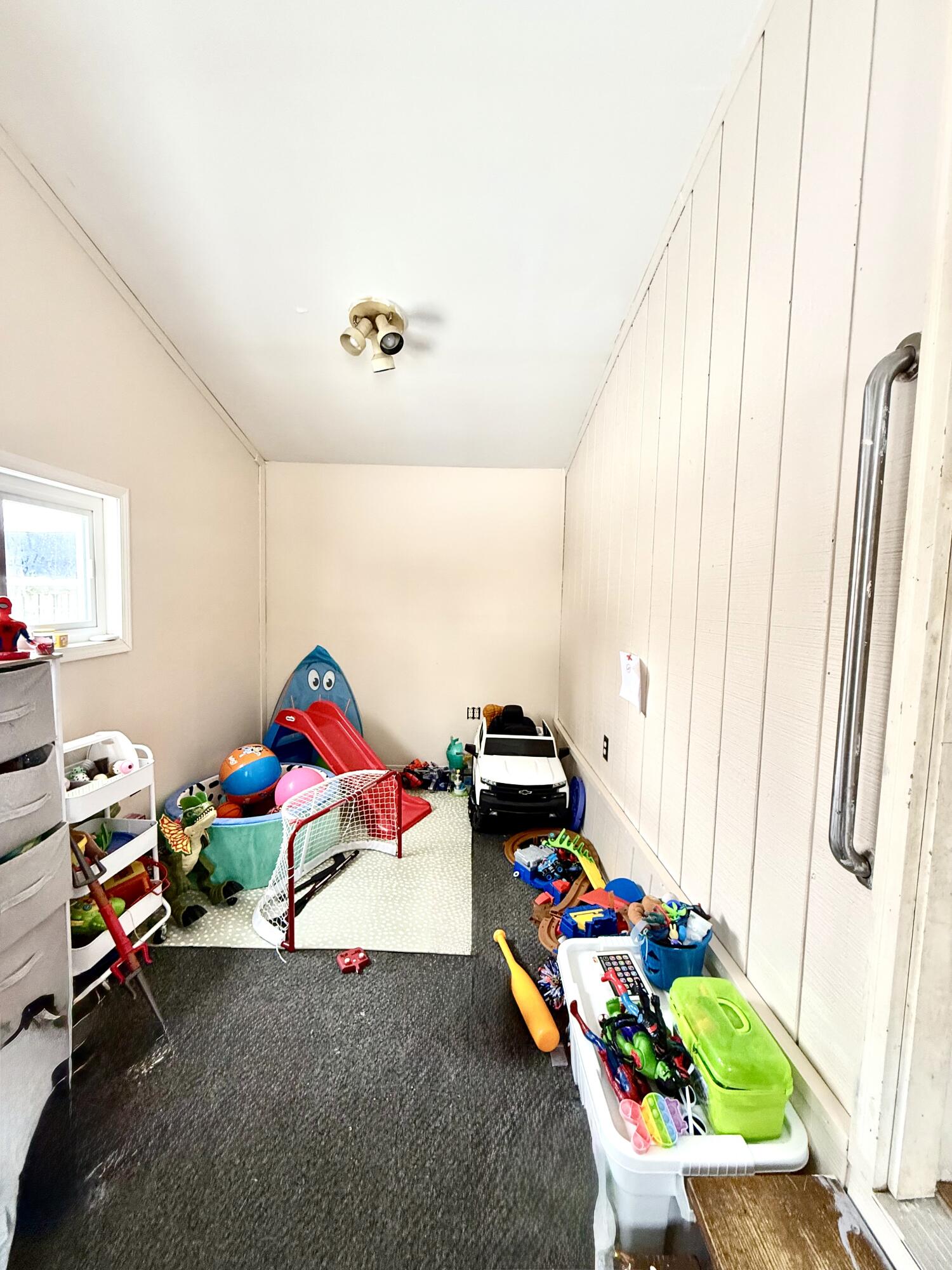 720 Ray Street Kalamazoo MI 49048