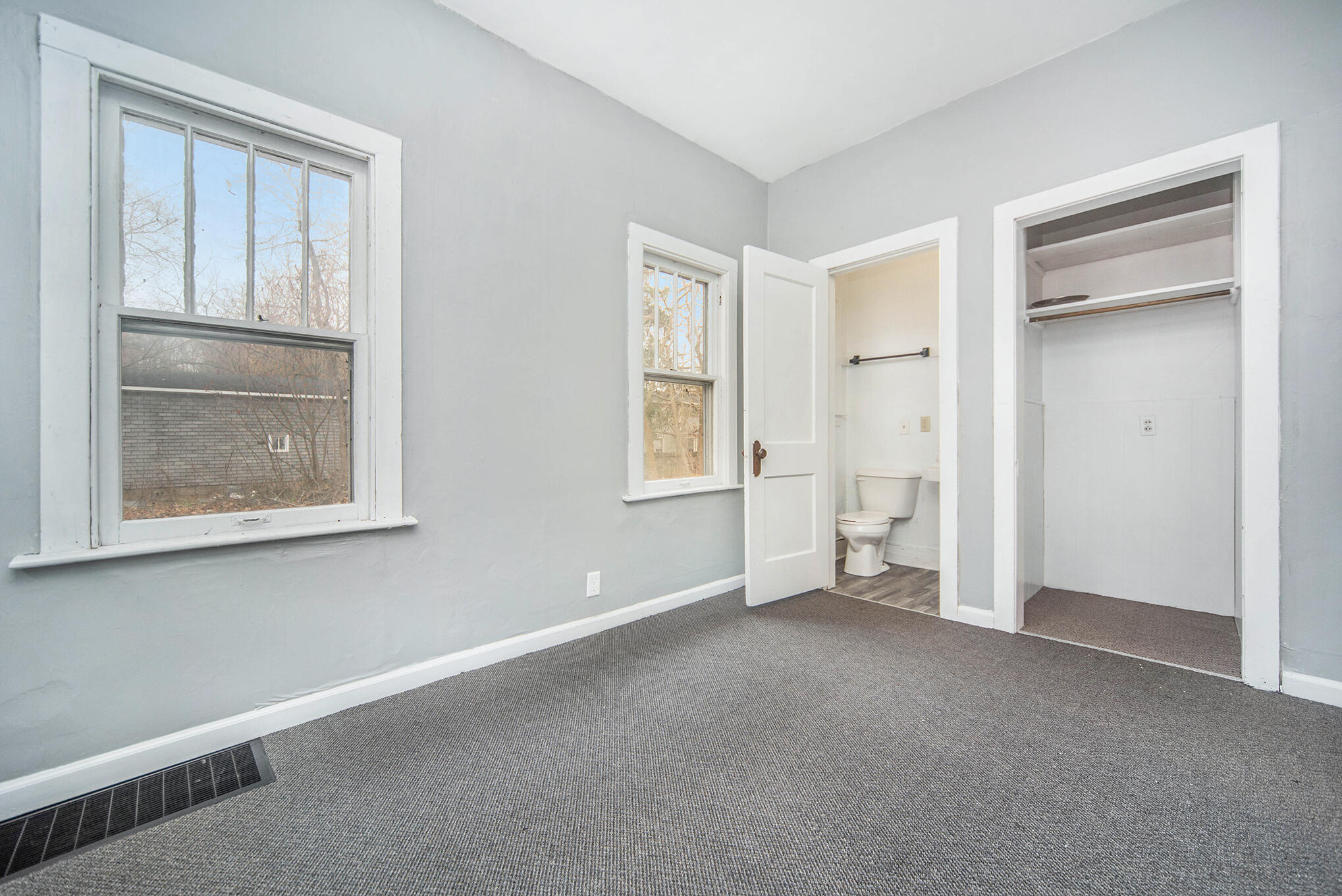 1214 Oak Street Kalamazoo MI 49008