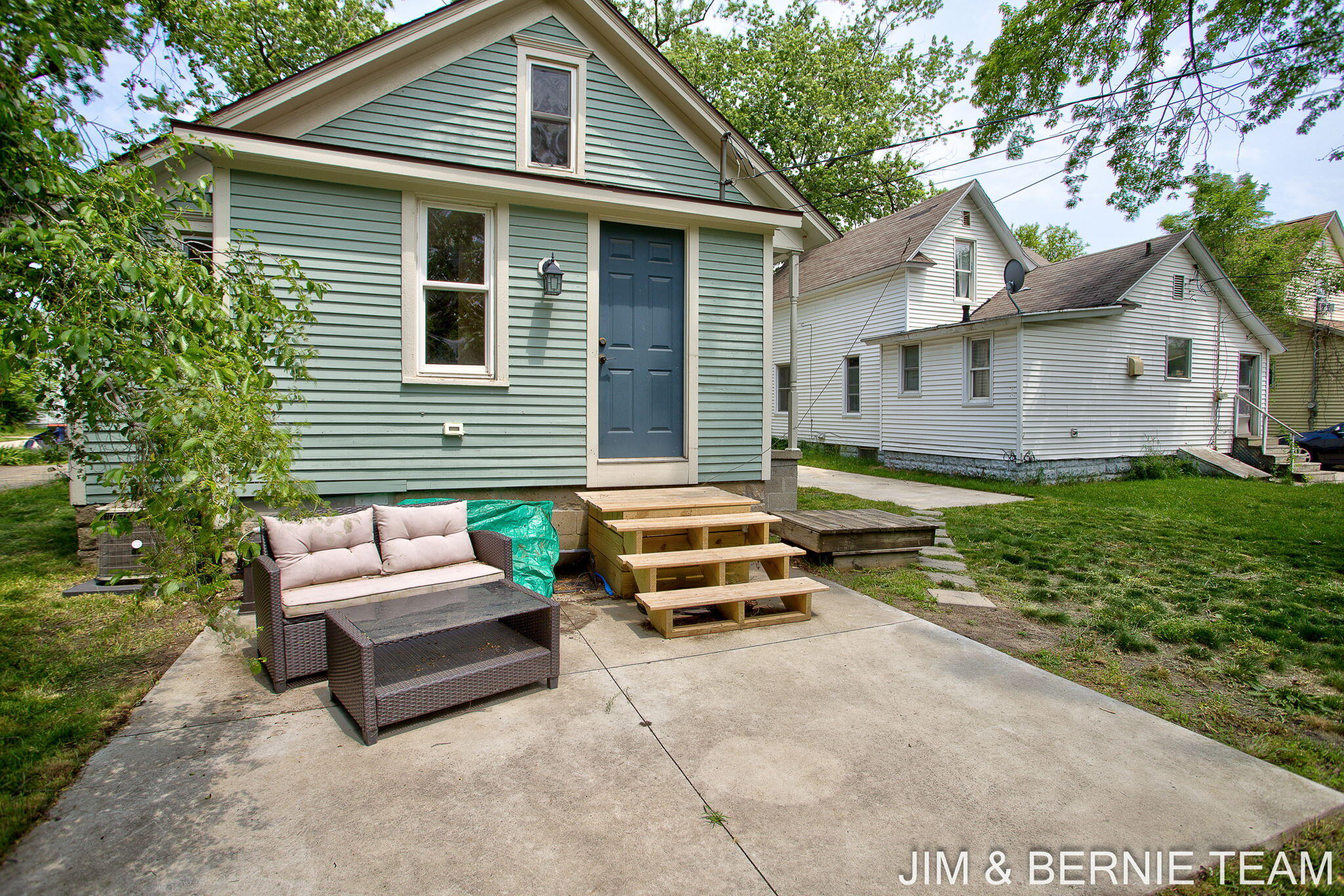 124 E 17th Street Holland MI 49423