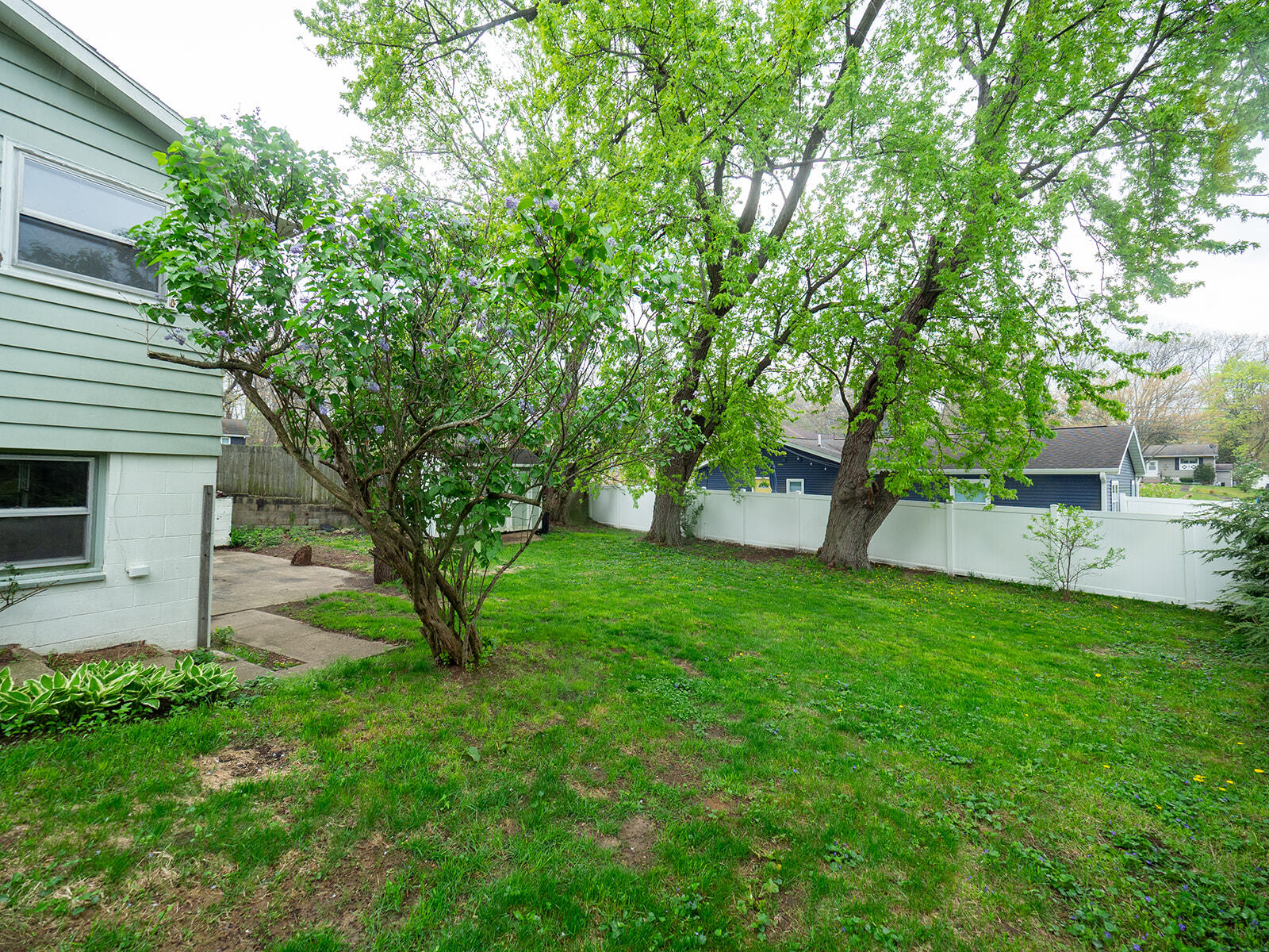 923 Bell Avenue New Buffalo MI 49117