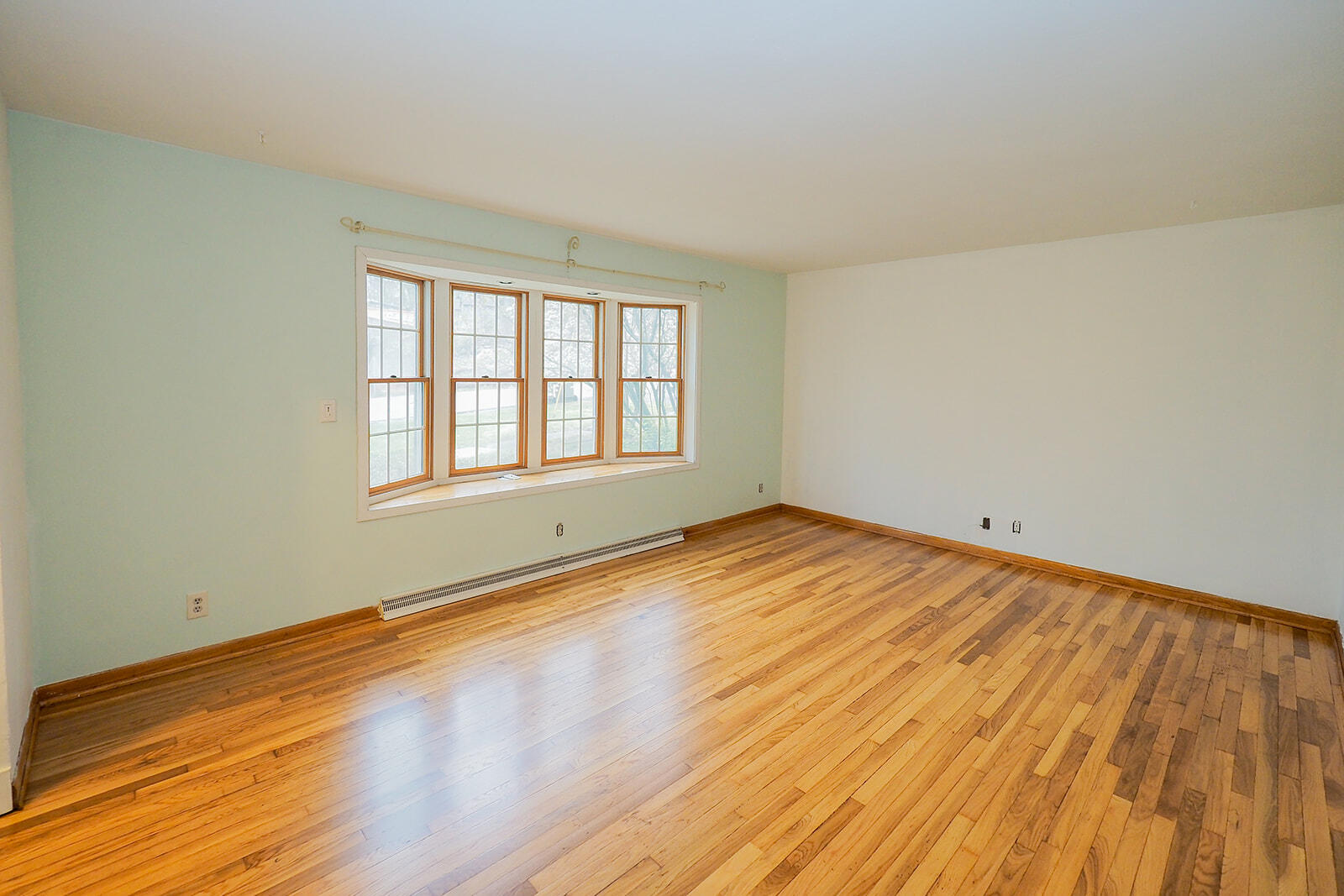 923 Bell Avenue New Buffalo MI 49117