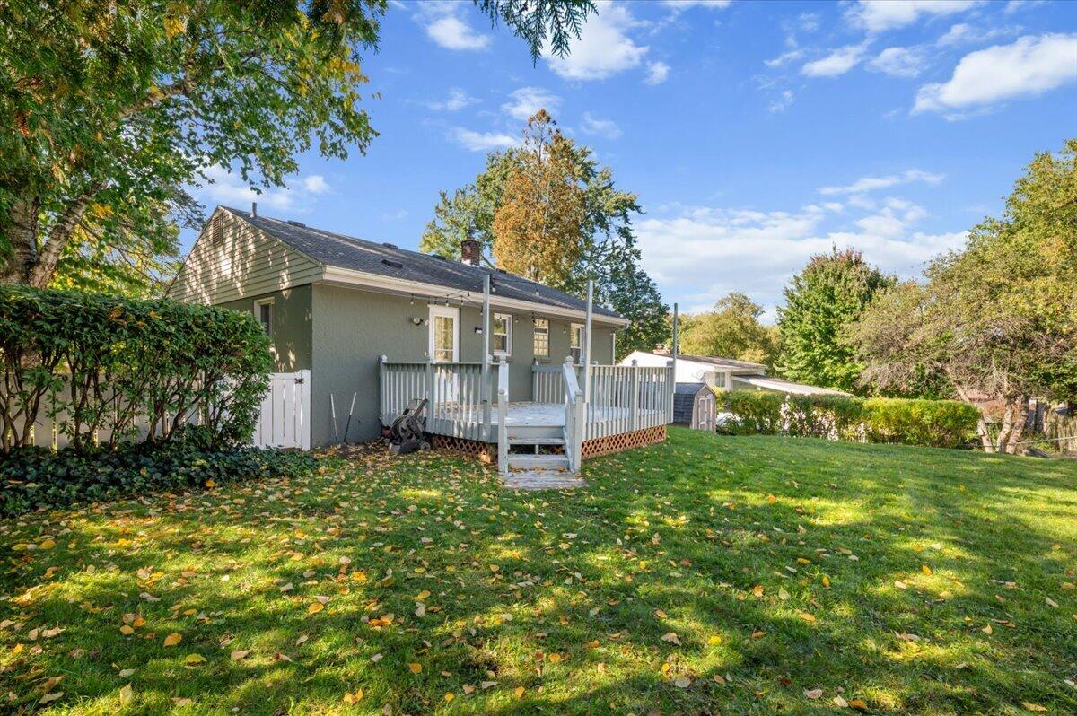 2926 Cheney Avenue NE Grand Rapids MI 49505