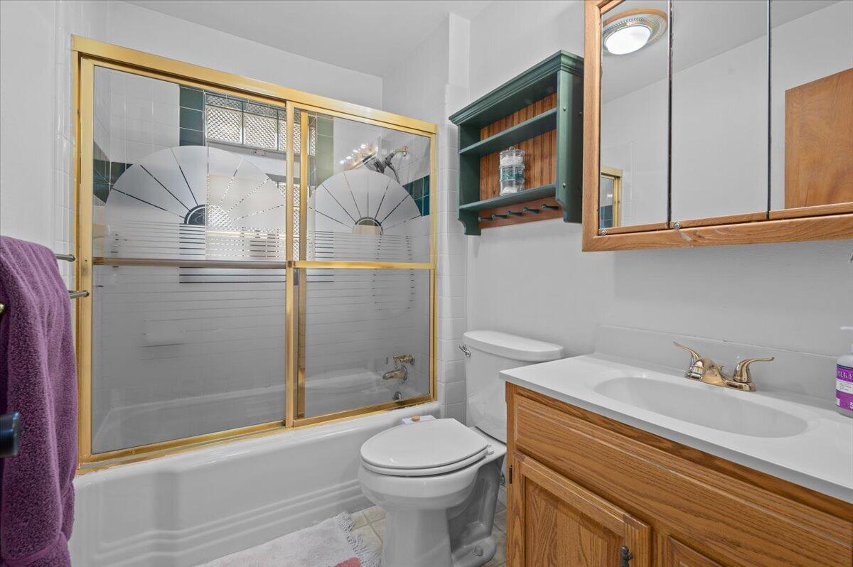 2926 Cheney Avenue NE Grand Rapids MI 49505