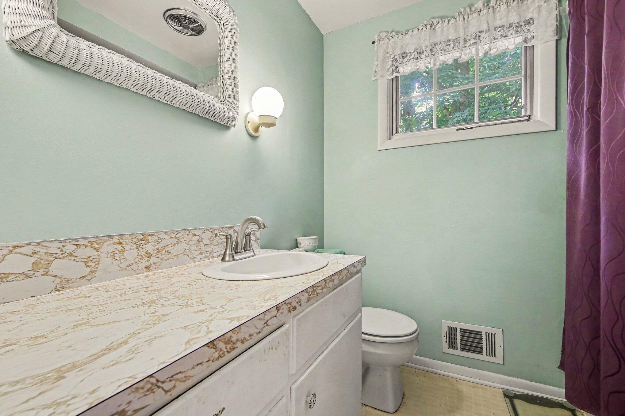 3632 Chamberlain Avenue SE Grand Rapids MI 49508