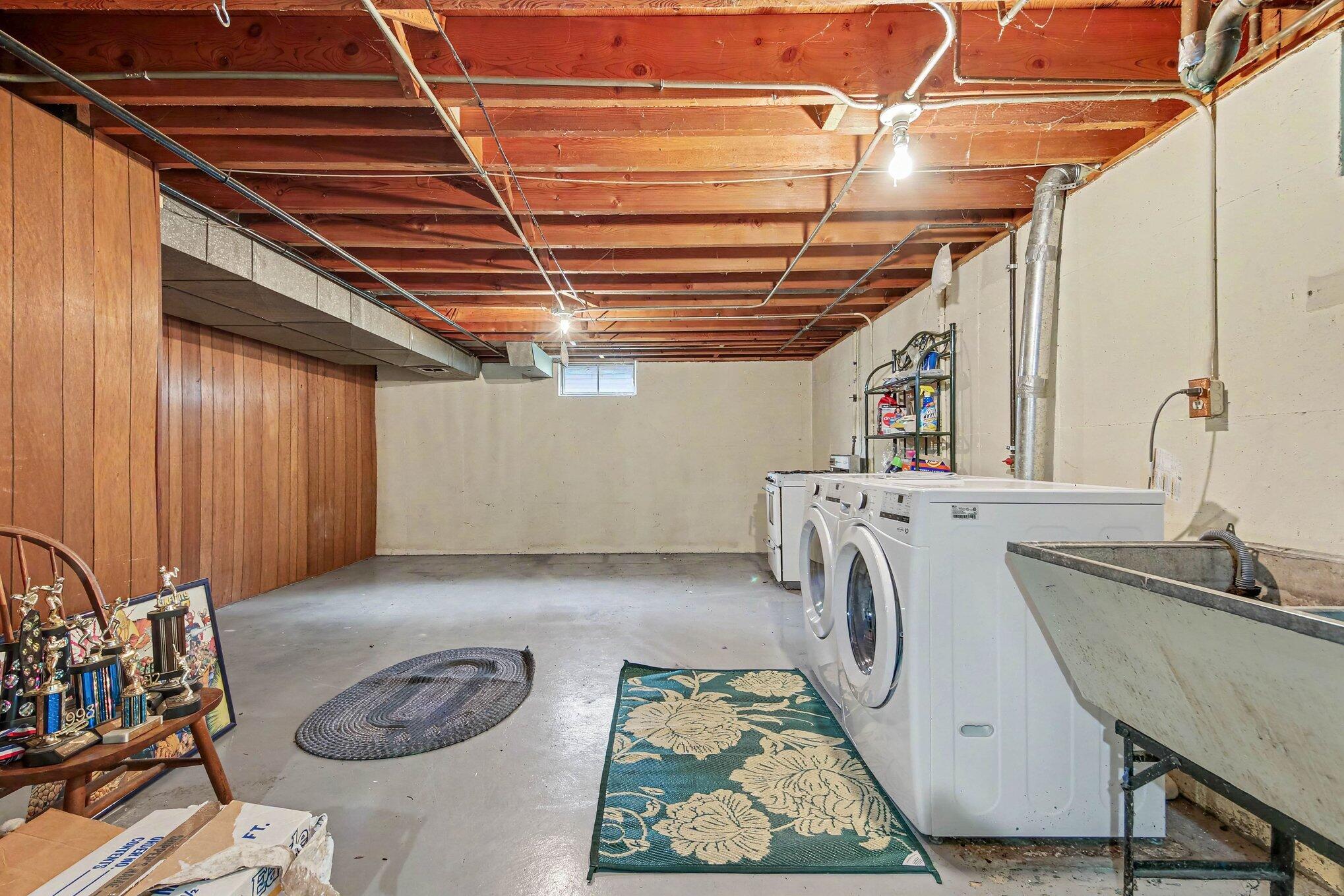 3632 Chamberlain Avenue SE Grand Rapids MI 49508