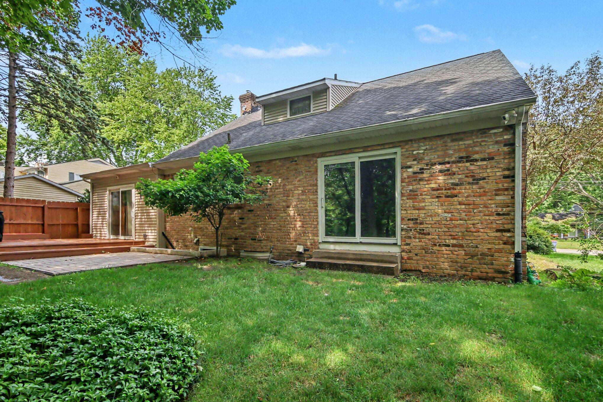 3632 Chamberlain Avenue SE Grand Rapids MI 49508