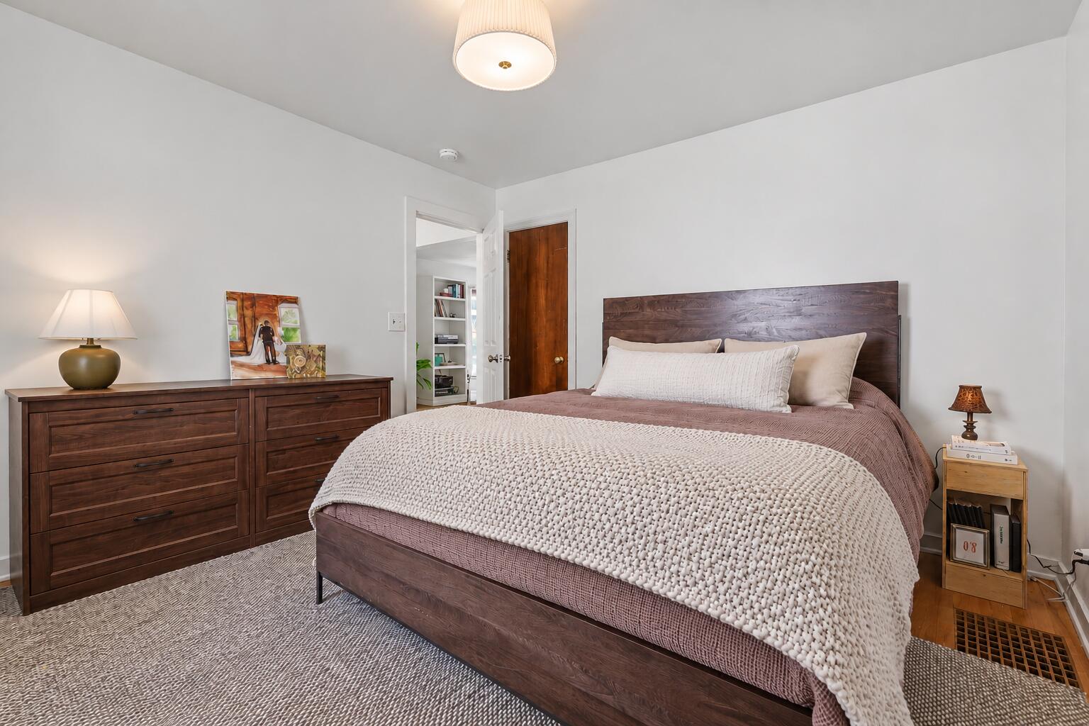 2243 Nelson Avenue SE Grand Rapids MI 49507