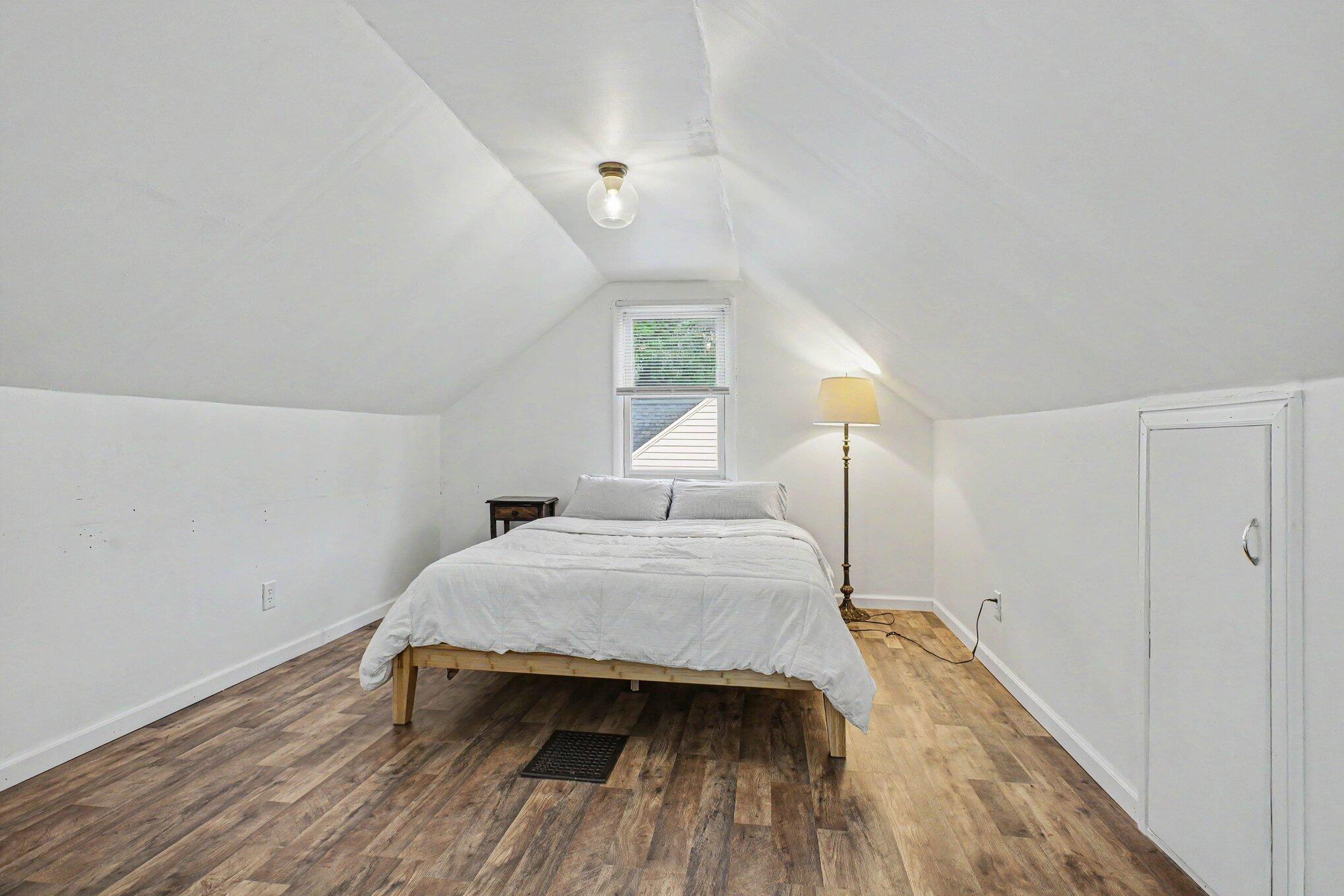2243 Nelson Avenue SE Grand Rapids MI 49507