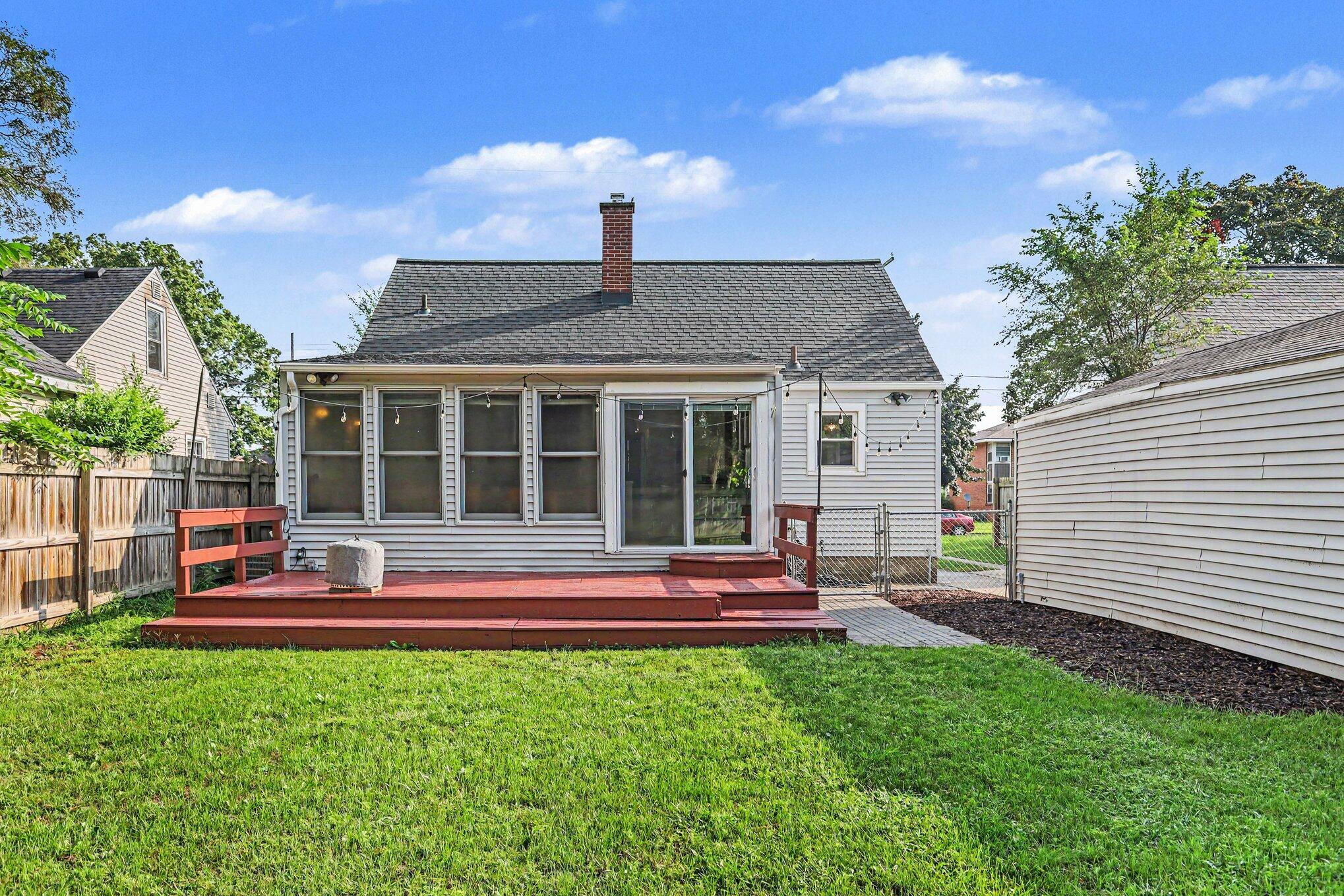 2243 Nelson Avenue SE Grand Rapids MI 49507