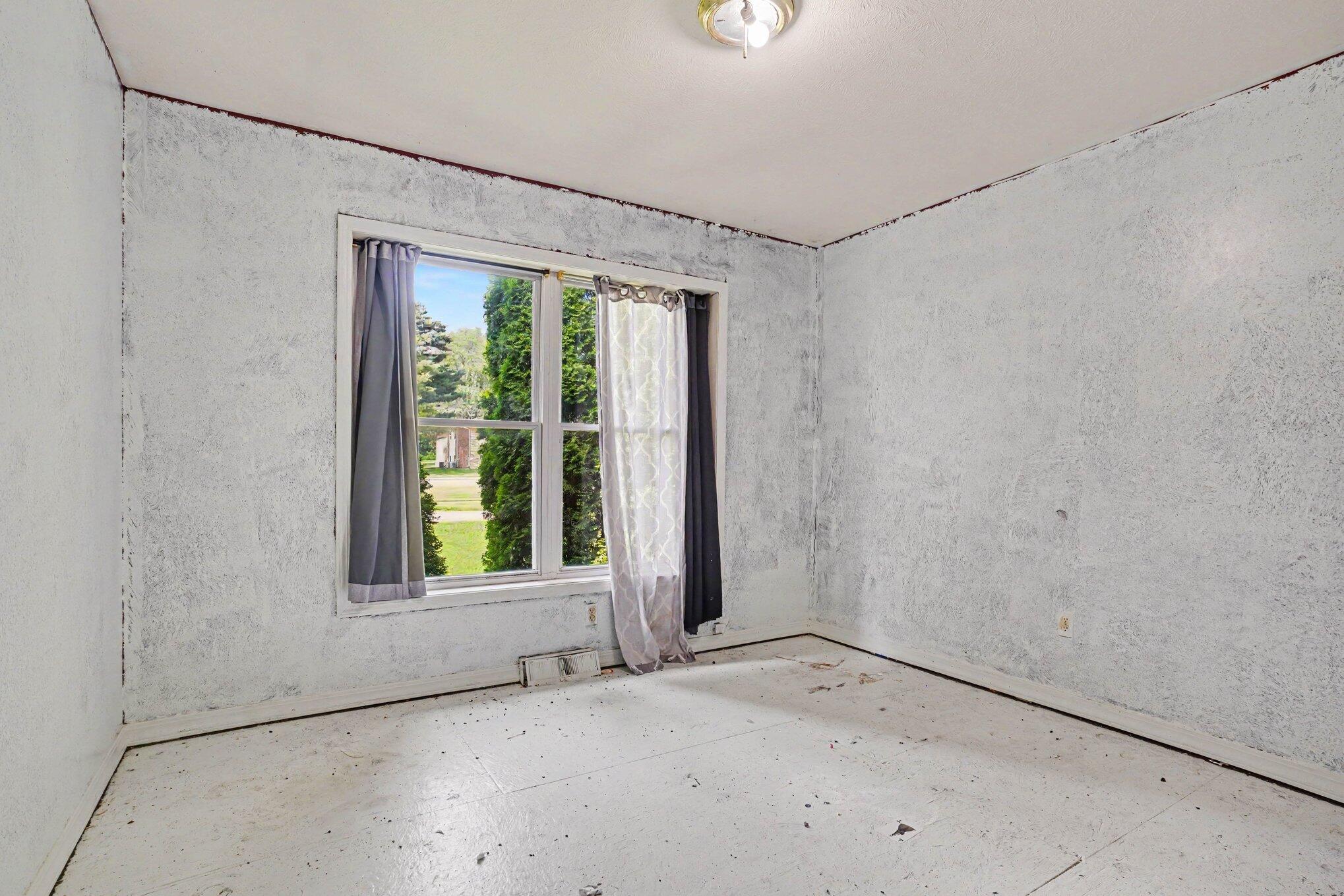524 Graham Street Cassopolis MI 49031