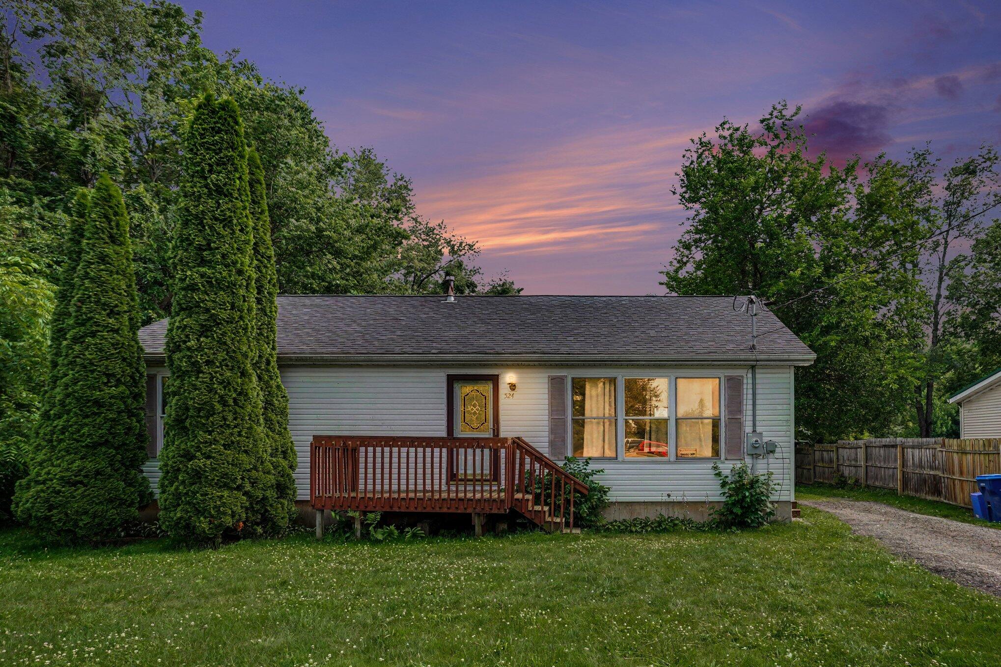 524 Graham Street Cassopolis MI 49031