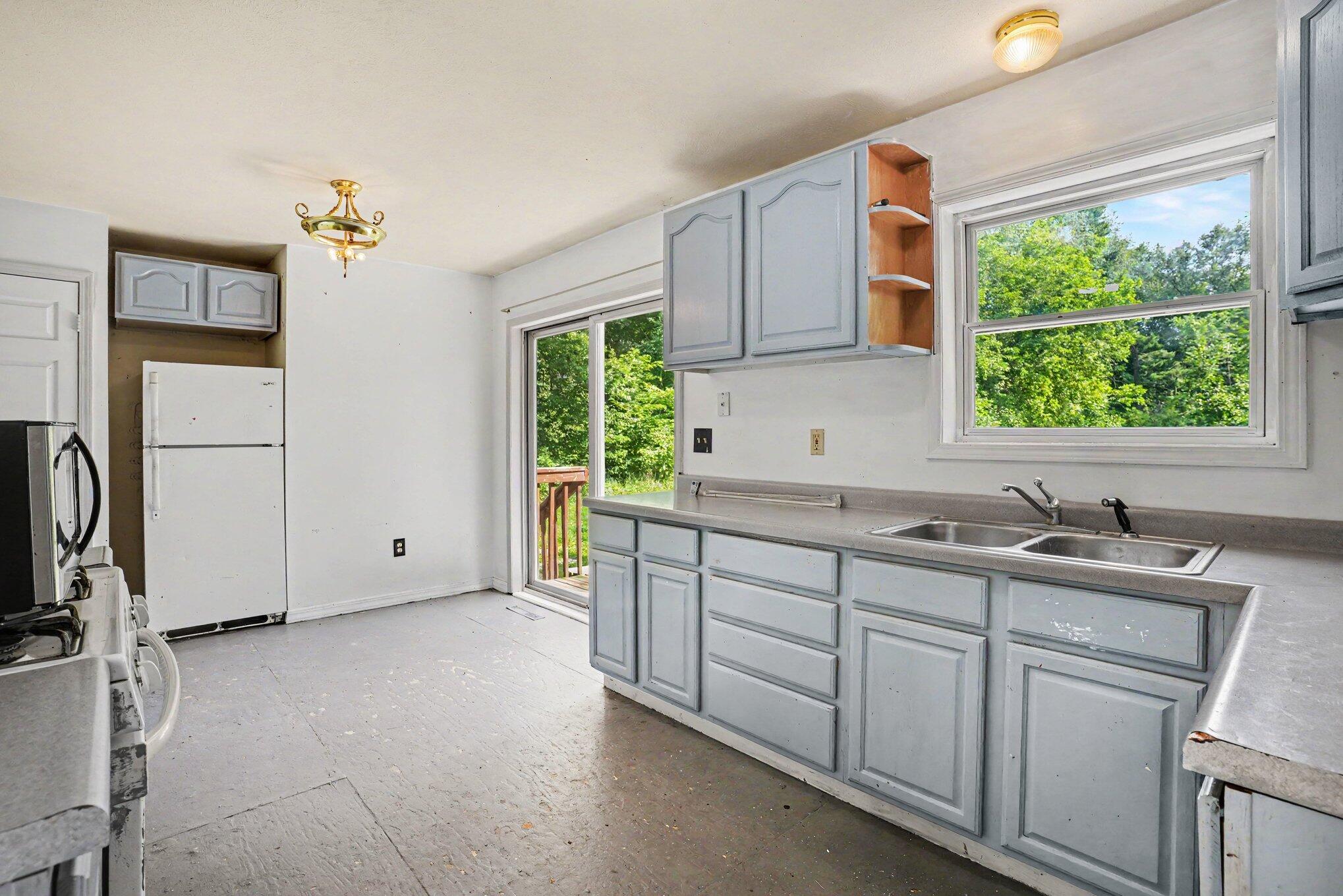 524 Graham Street Cassopolis MI 49031