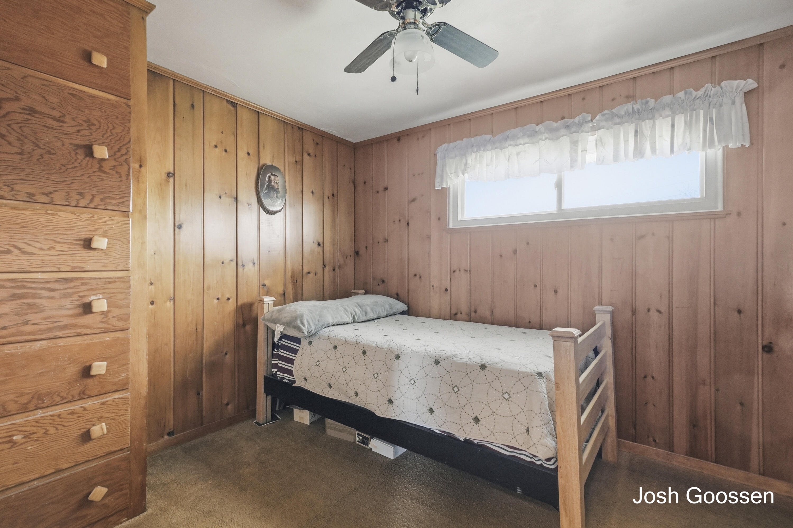 2335 Sinclair Avenue NE Grand Rapids MI 49505