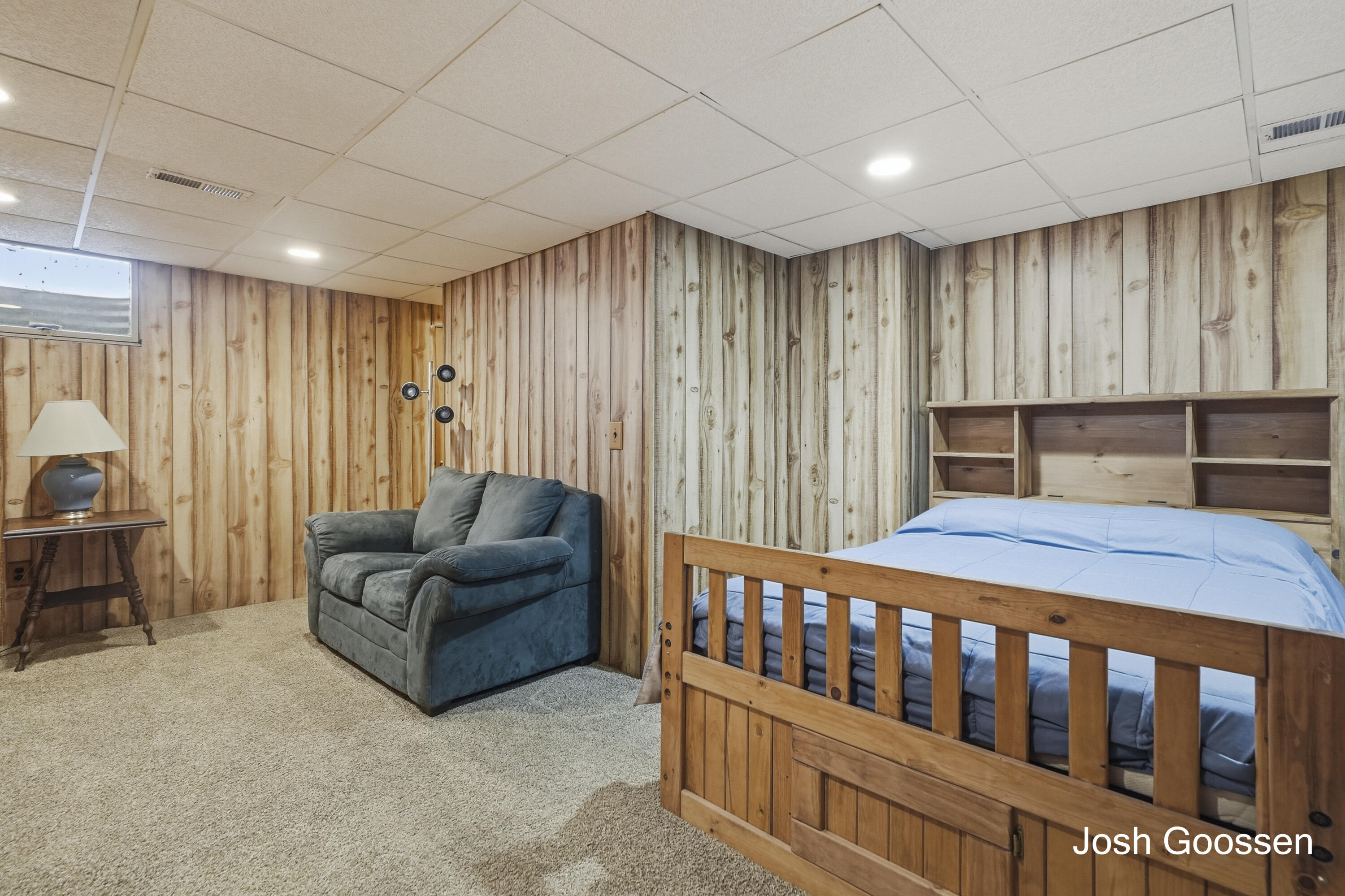 2335 Sinclair Avenue NE Grand Rapids MI 49505