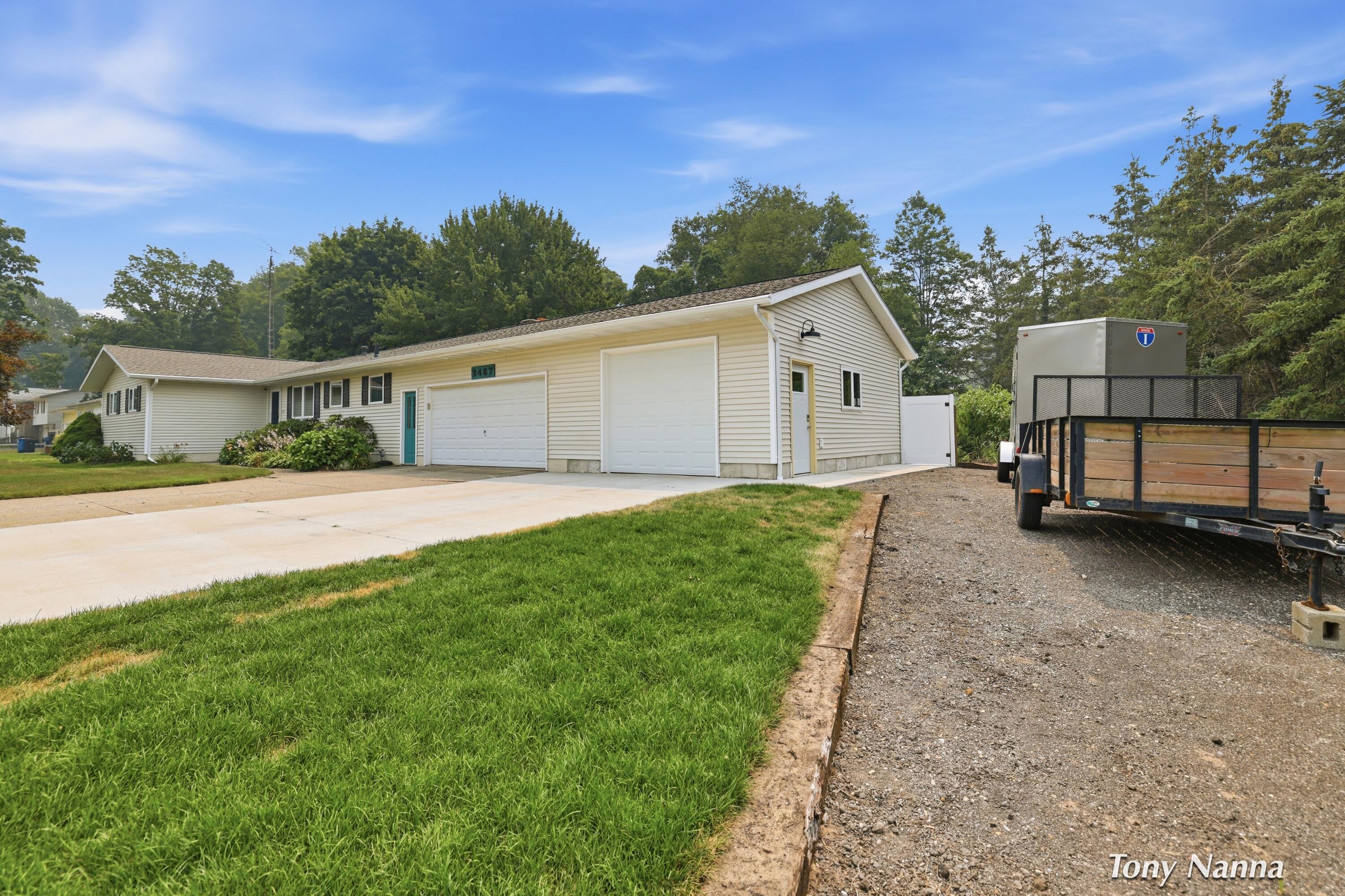 2467 Briar Avenue Muskegon MI 49444