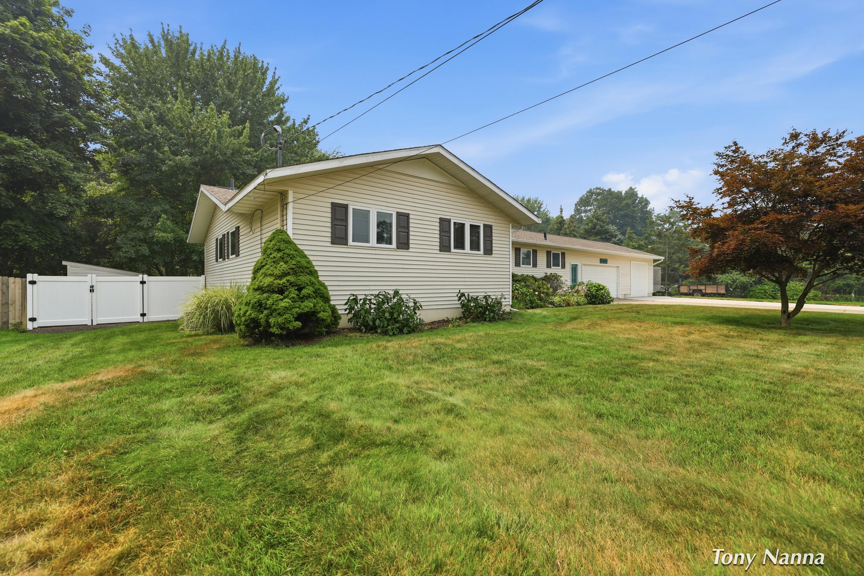 2467 Briar Avenue Muskegon MI 49444