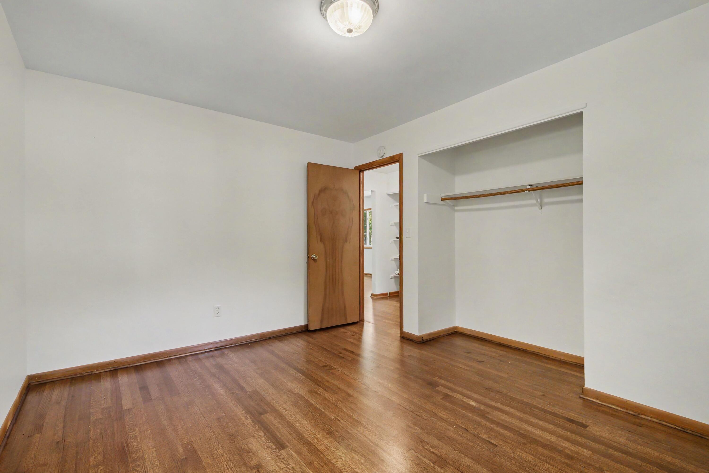 1932 Ridgemoor Drive SE Grand Rapids MI 49506