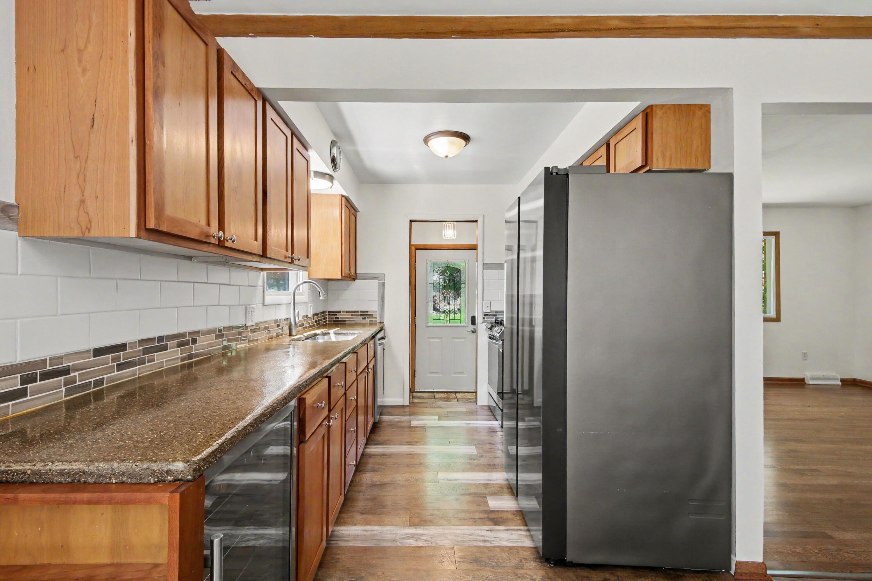 1932 Ridgemoor Drive SE Grand Rapids MI 49506