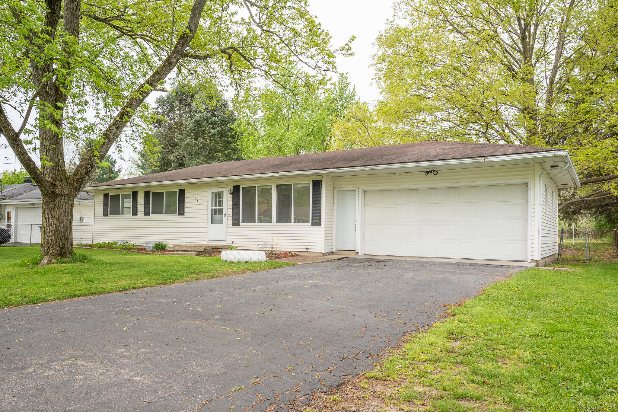 2947 Clarice Street Kalamazoo MI 49048