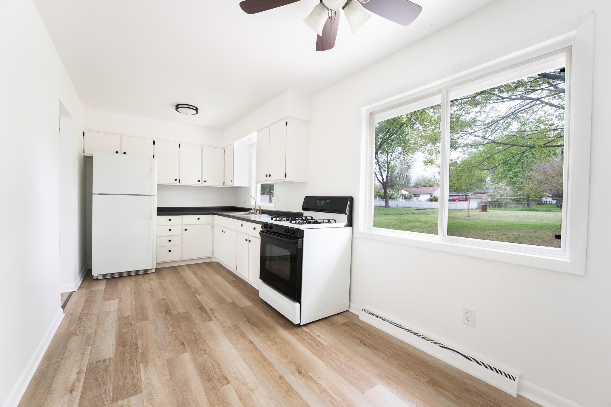 2947 Clarice Street Kalamazoo MI 49048