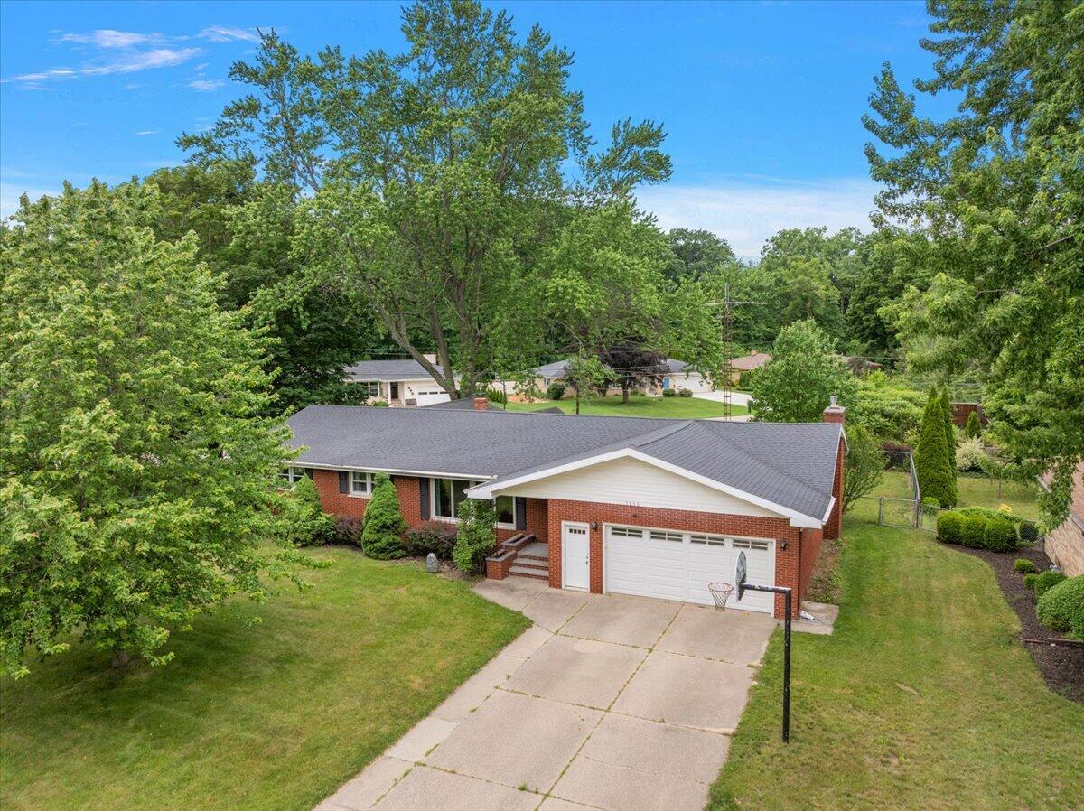 5866 Ponderosa Drive Stevensville MI 49127