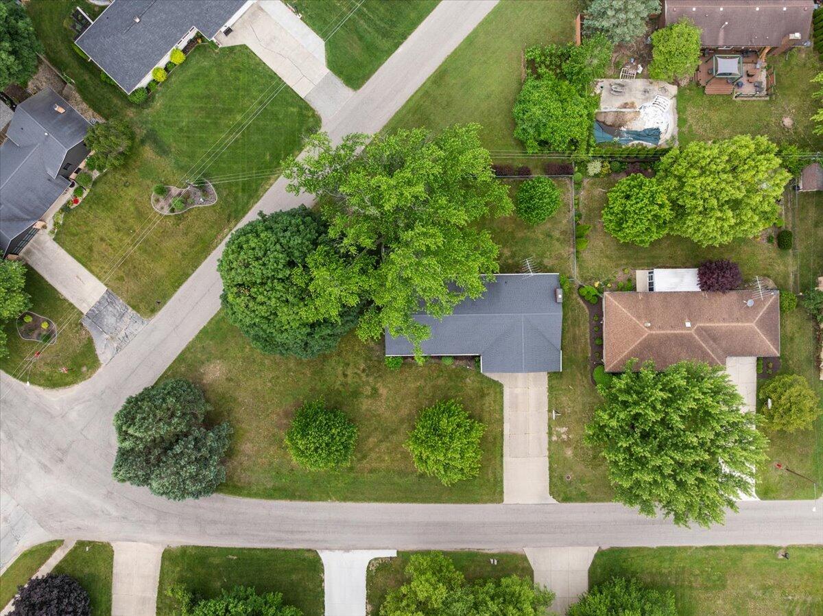 5866 Ponderosa Drive Stevensville MI 49127