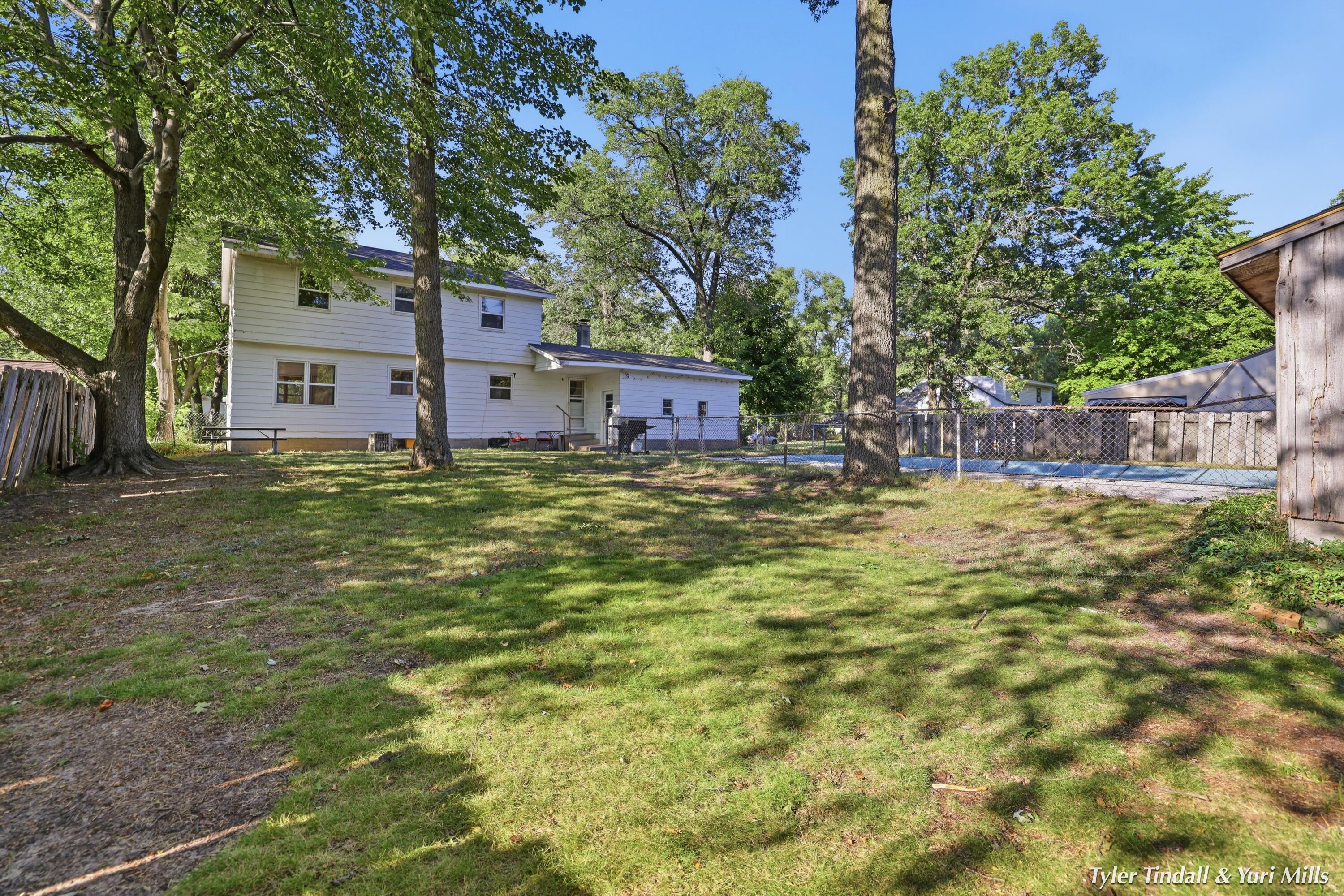 2029 Southland Drive Muskegon MI 49442