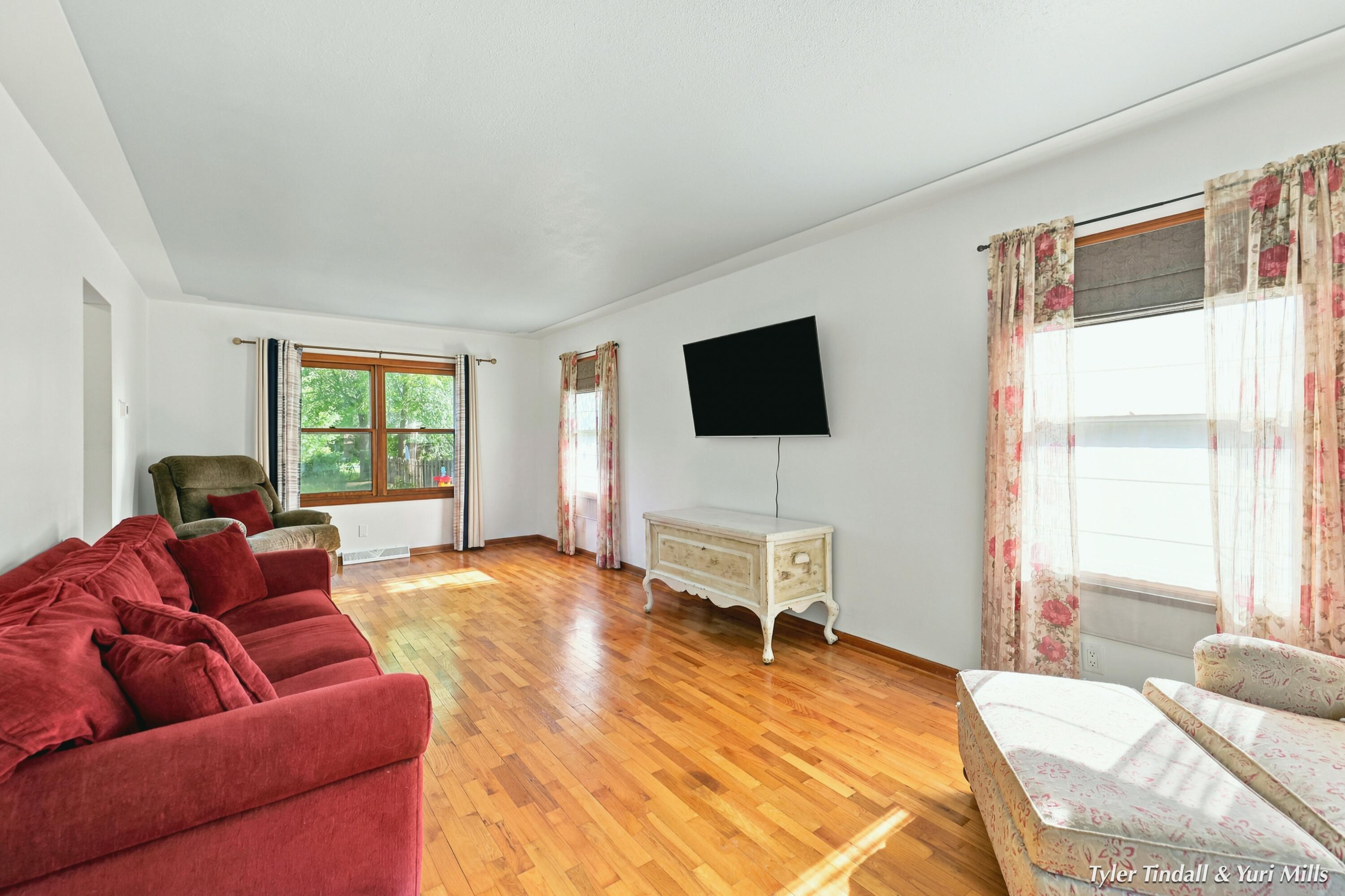 2029 Southland Drive Muskegon MI 49442