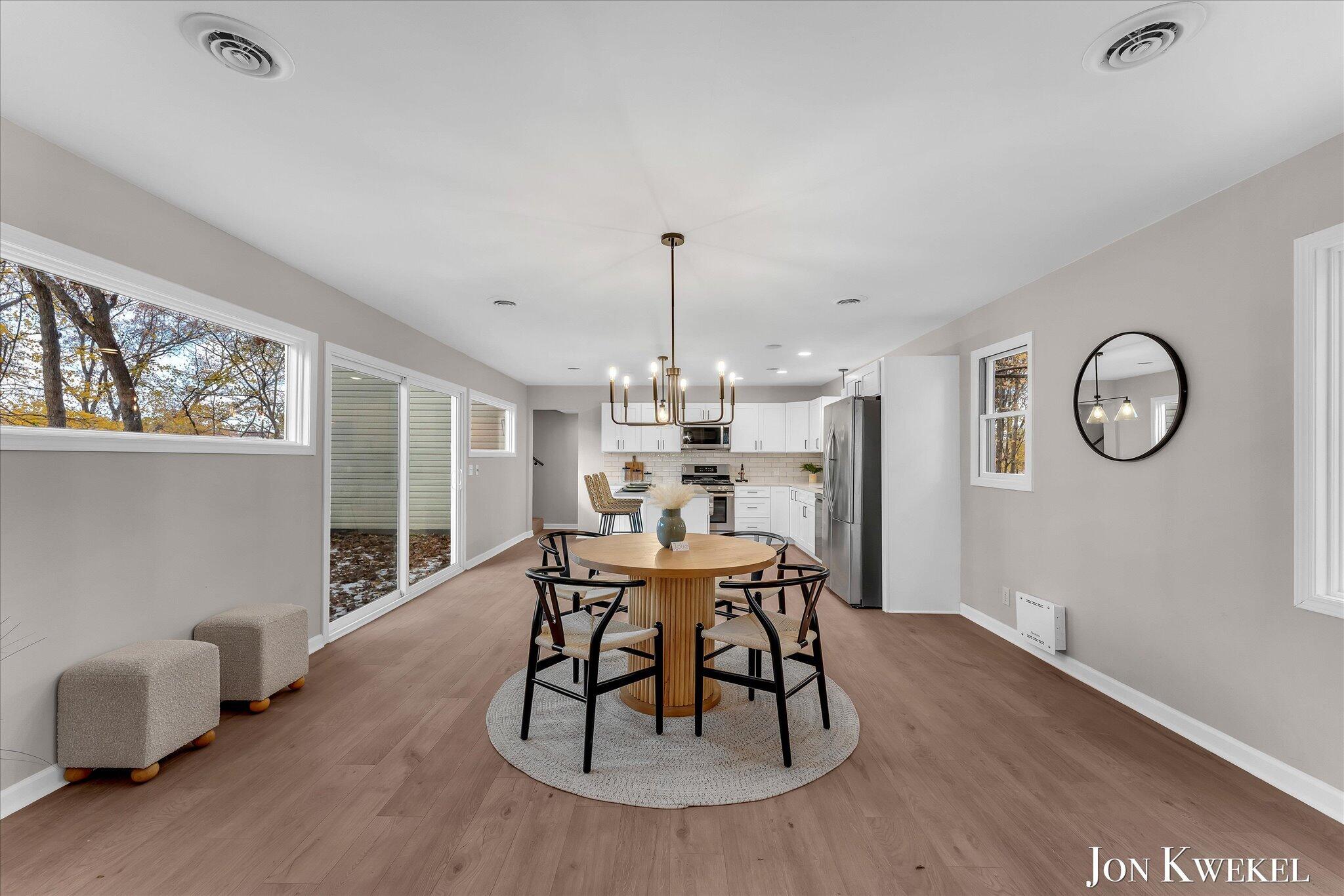 2687 Dunnigan Avenue NE Grand Rapids MI 49525