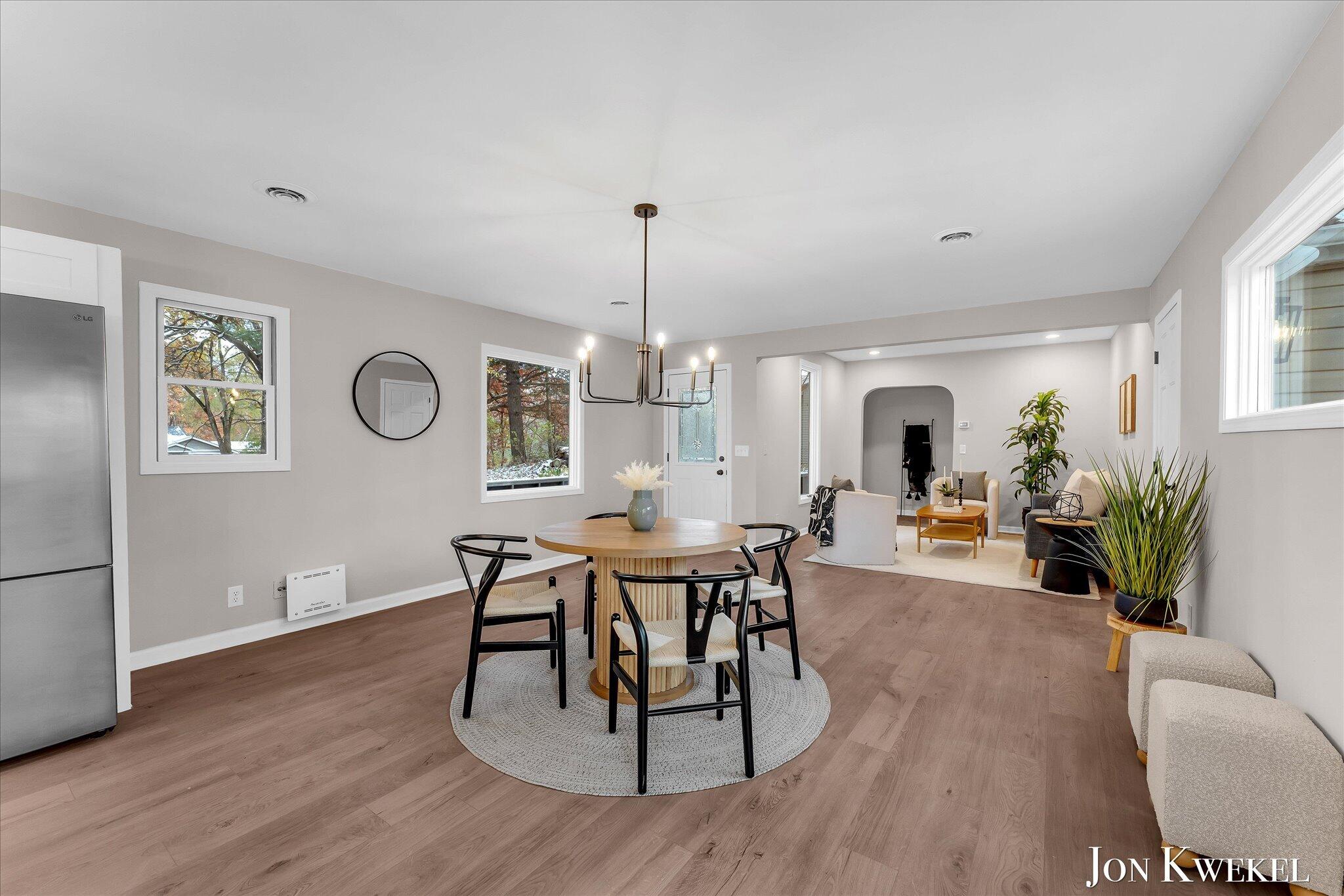 2687 Dunnigan Avenue NE Grand Rapids MI 49525