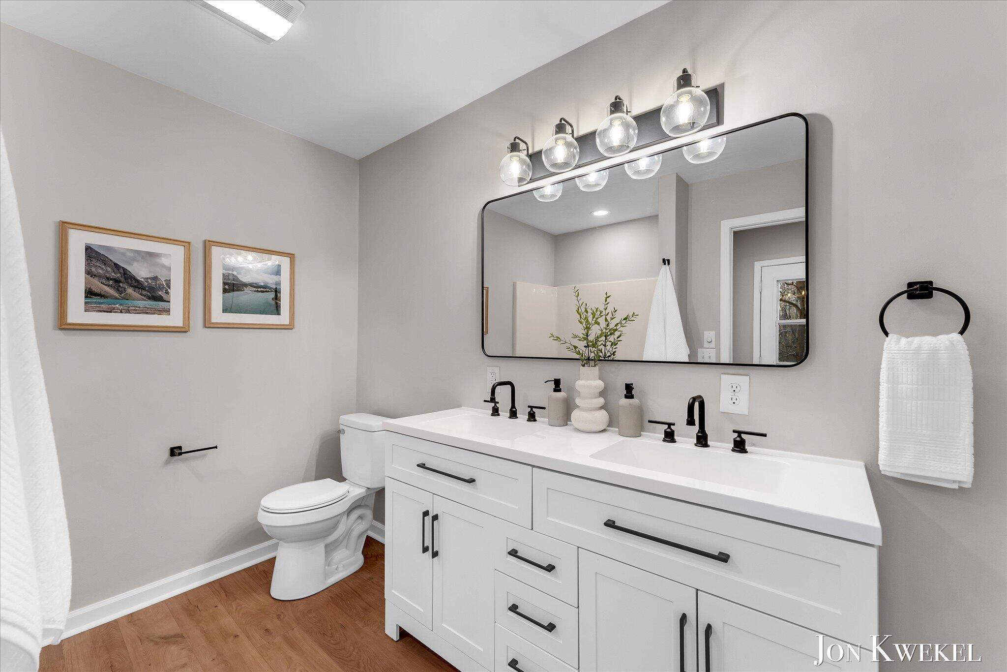 2687 Dunnigan Avenue NE Grand Rapids MI 49525