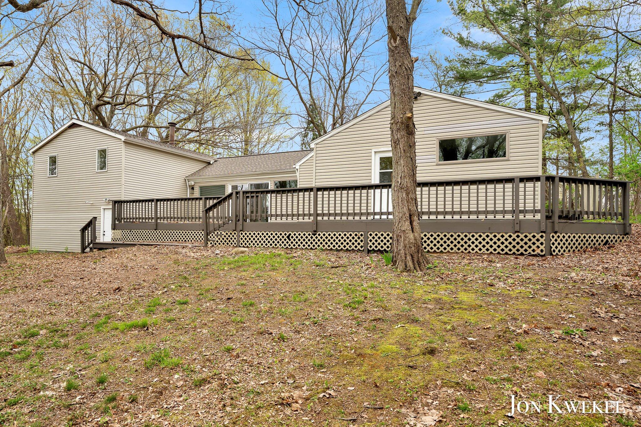 2687 Dunnigan Avenue NE Grand Rapids MI 49525