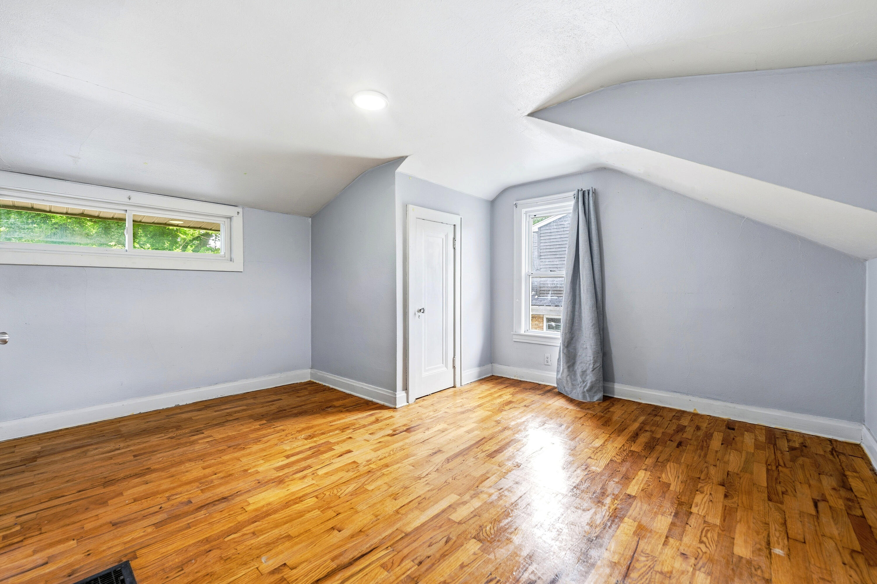 205 Parchmount Avenue Kalamazoo MI 49004
