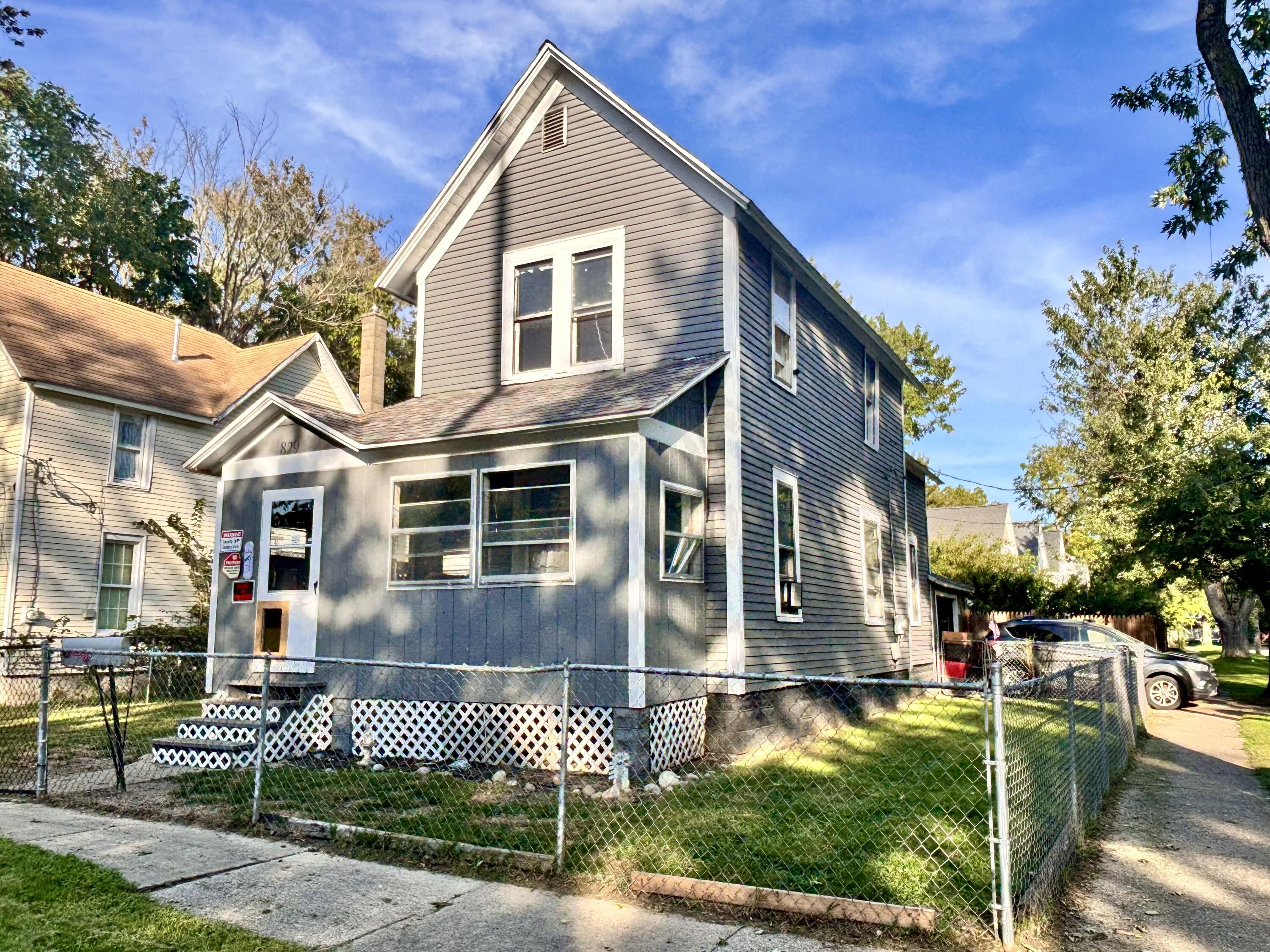 829 Myers Street Kalamazoo MI 49001