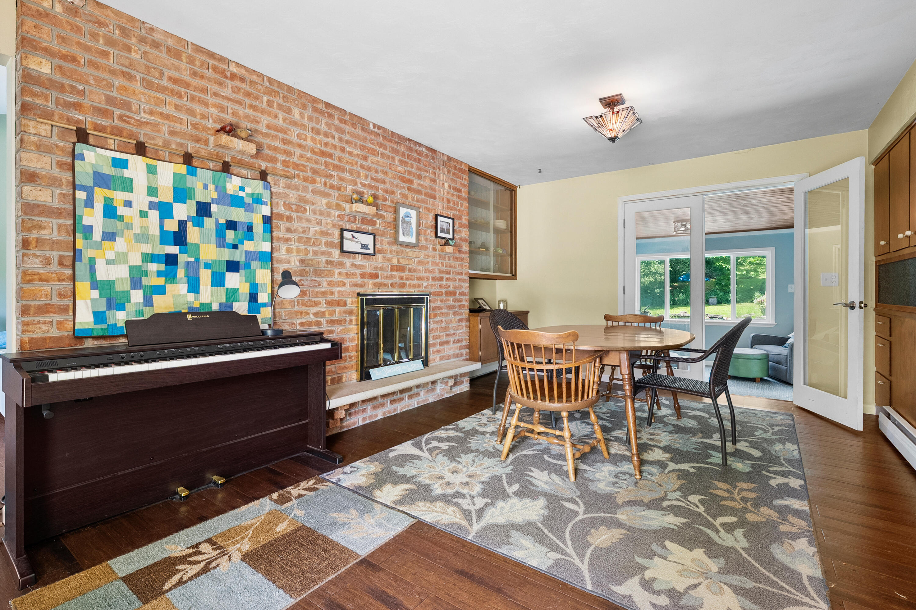 537 Parkdale Boulevard Kalamazoo MI 49004