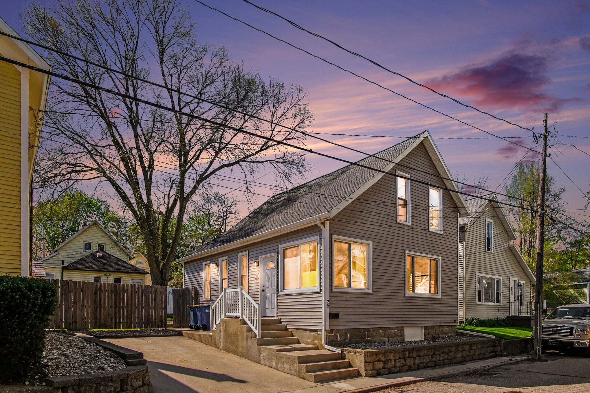 25 Mack Avenue NE Grand Rapids MI 49503