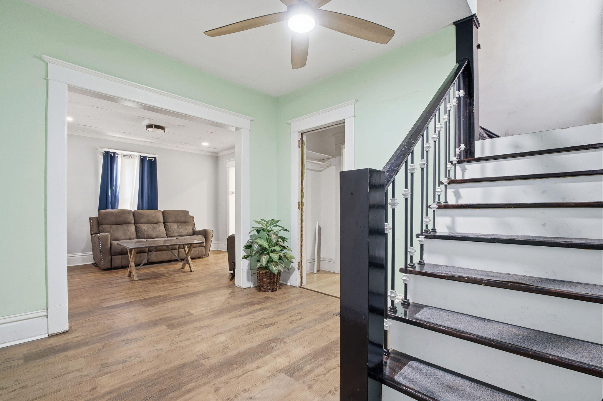 1127 Niagara Avenue SE Grand Rapids MI 49507