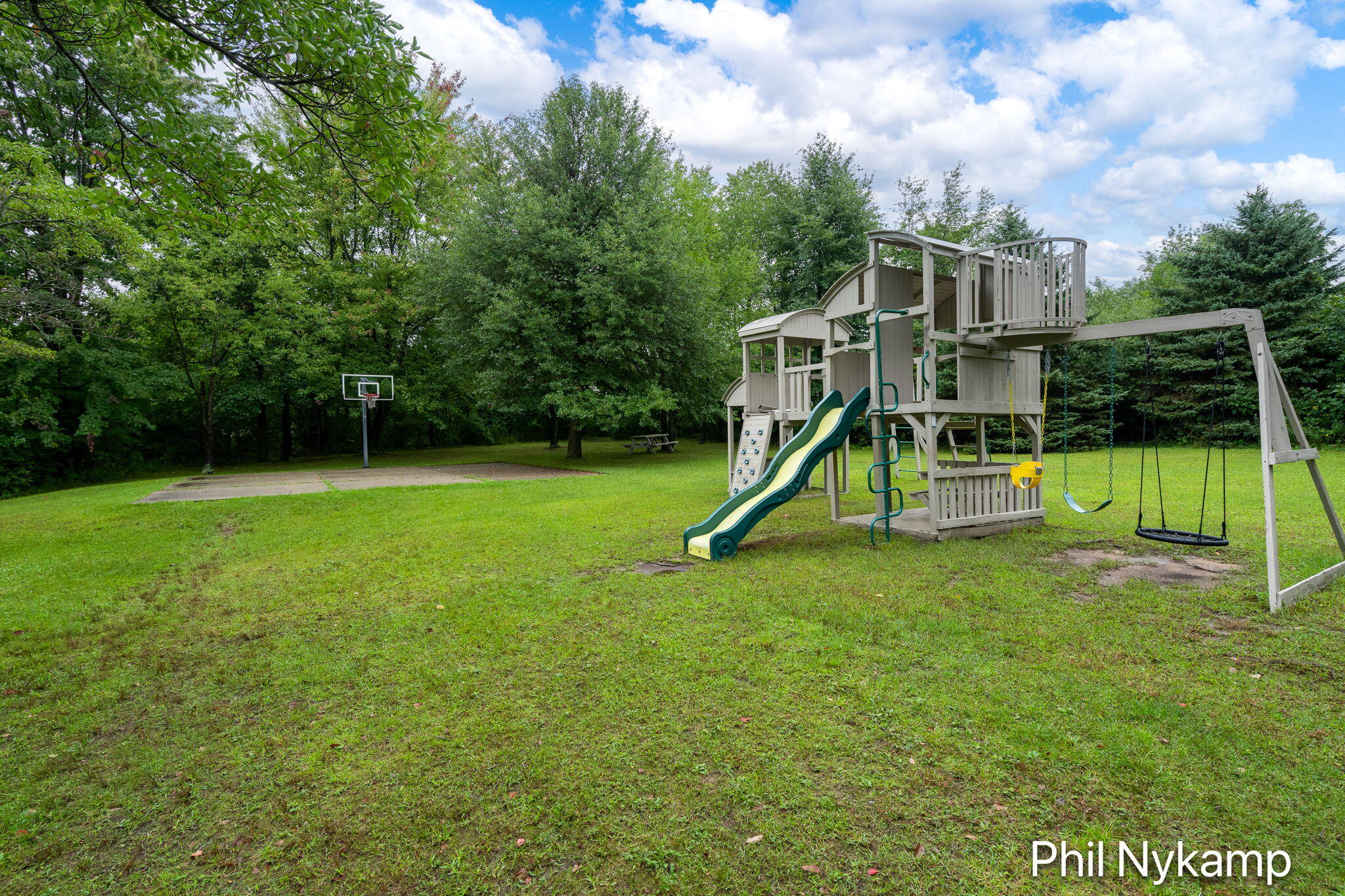 3431 Clear View Drive Holland MI 49424