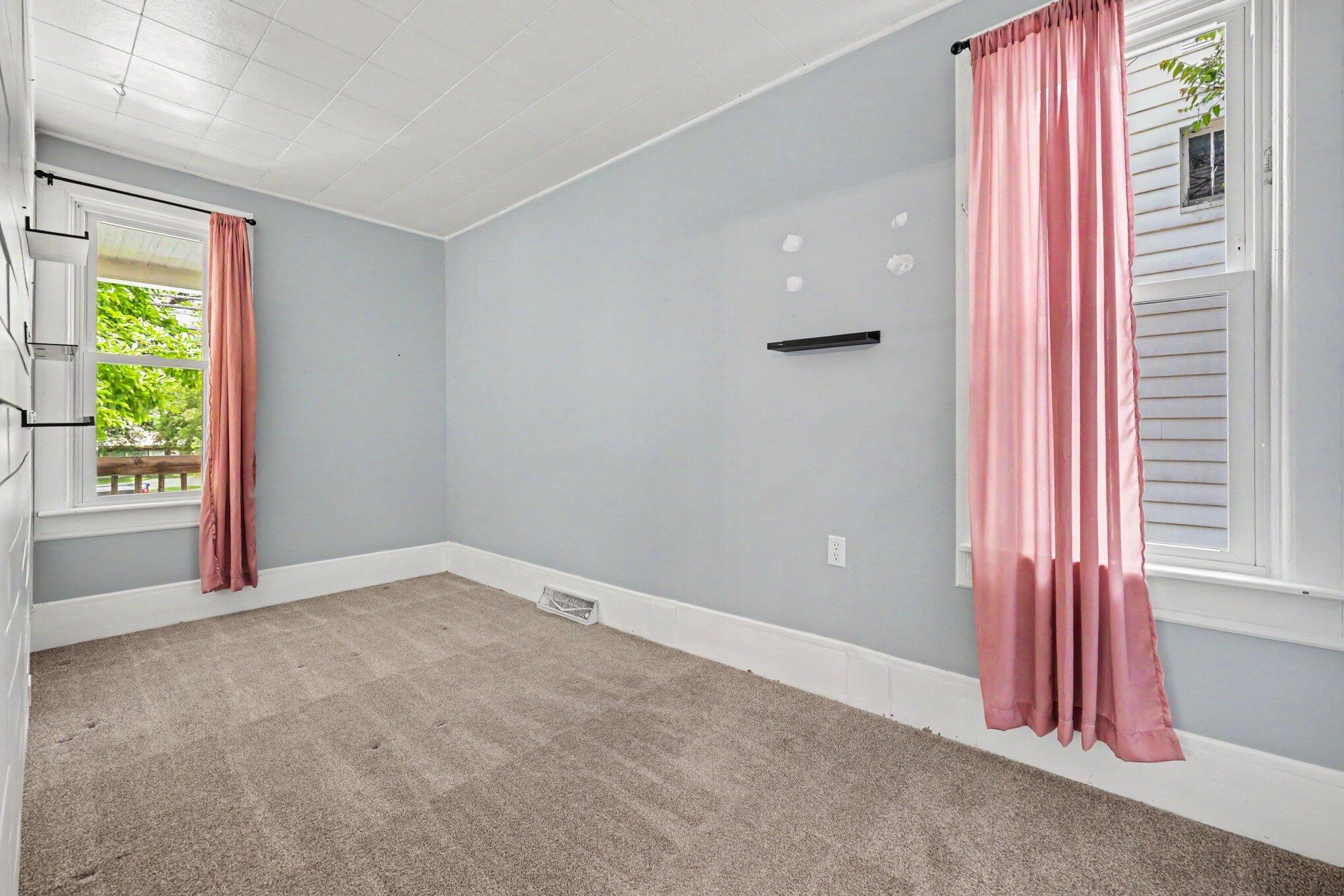 840 Spencer Street NE Grand Rapids MI 49505