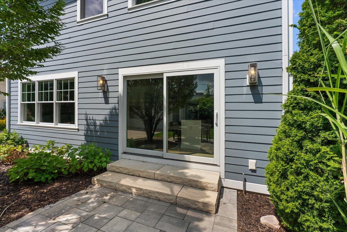 548 Lovett Avenue SE East Grand Rapids MI 49506