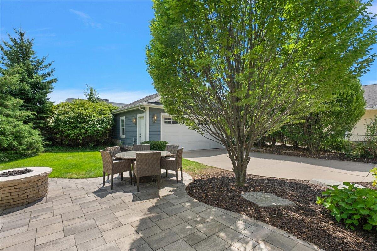 548 Lovett Avenue SE East Grand Rapids MI 49506