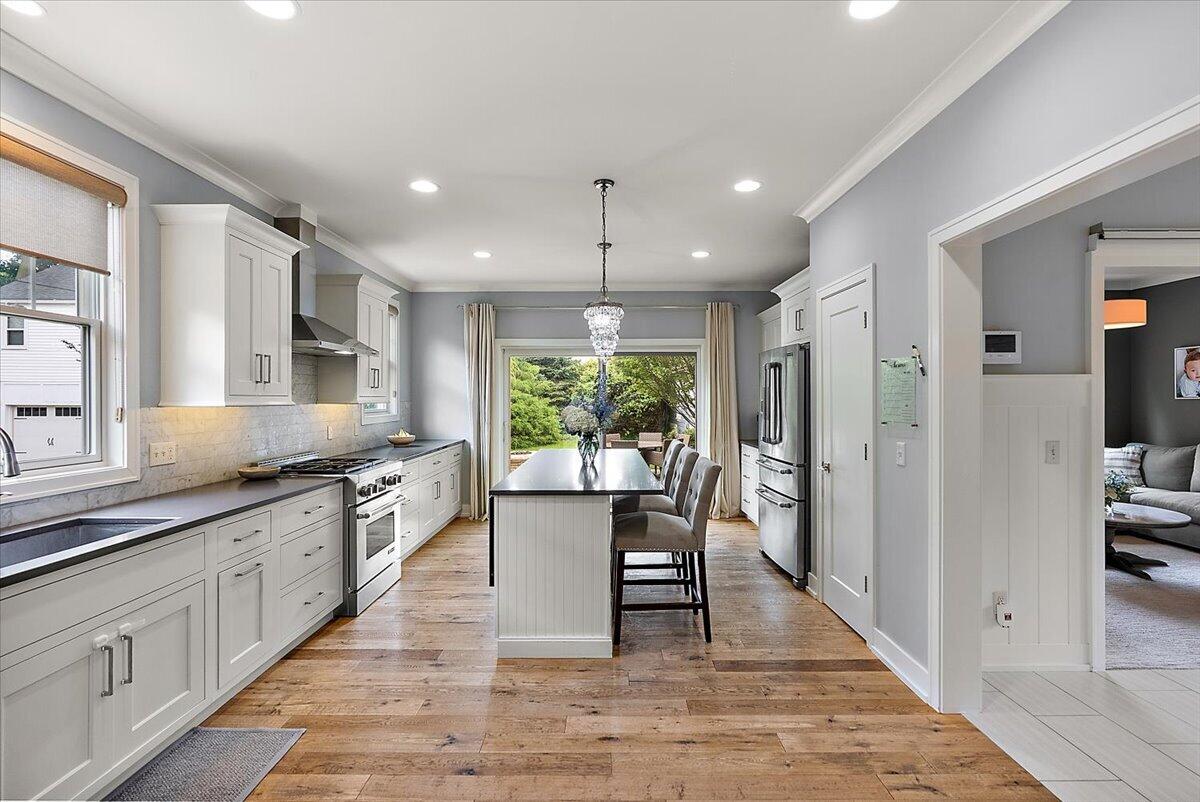 548 Lovett Avenue SE East Grand Rapids MI 49506