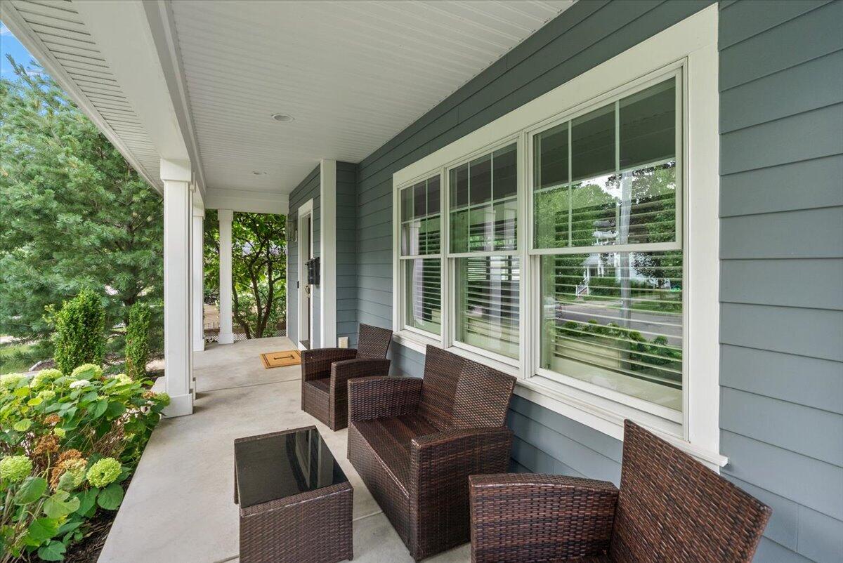 548 Lovett Avenue SE East Grand Rapids MI 49506