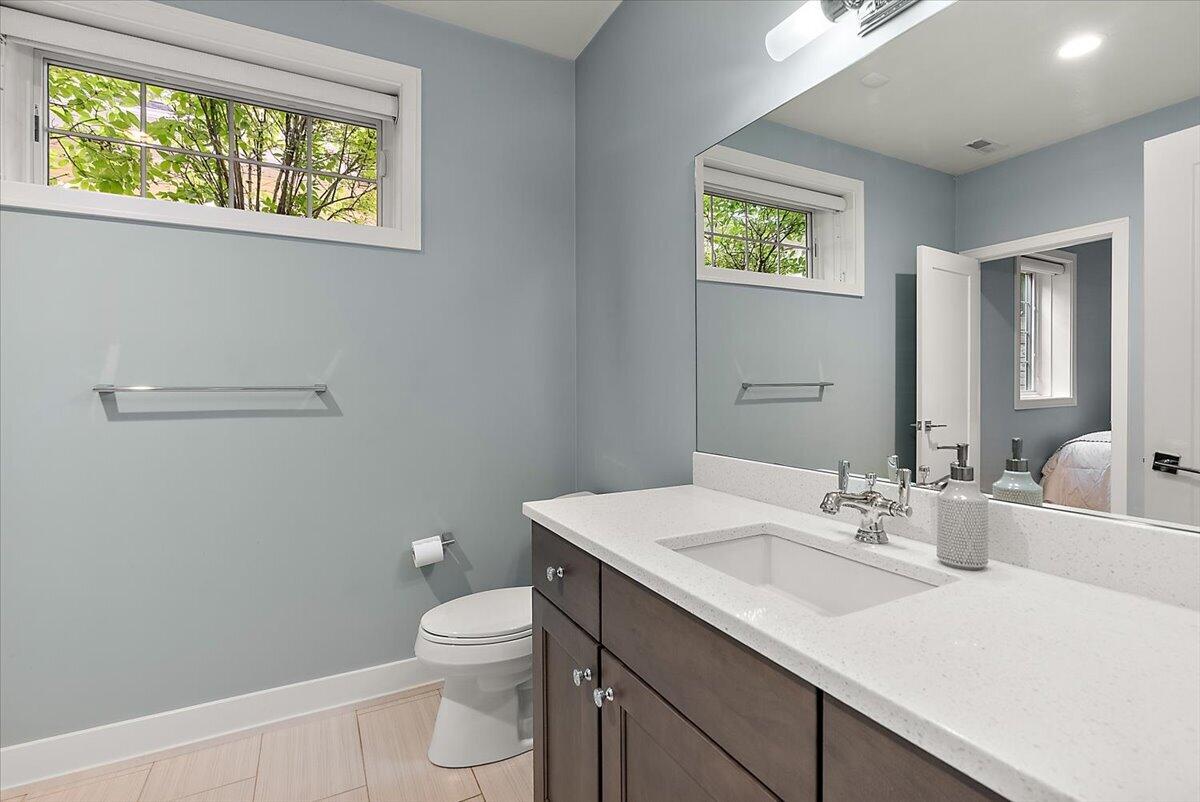 548 Lovett Avenue SE East Grand Rapids MI 49506