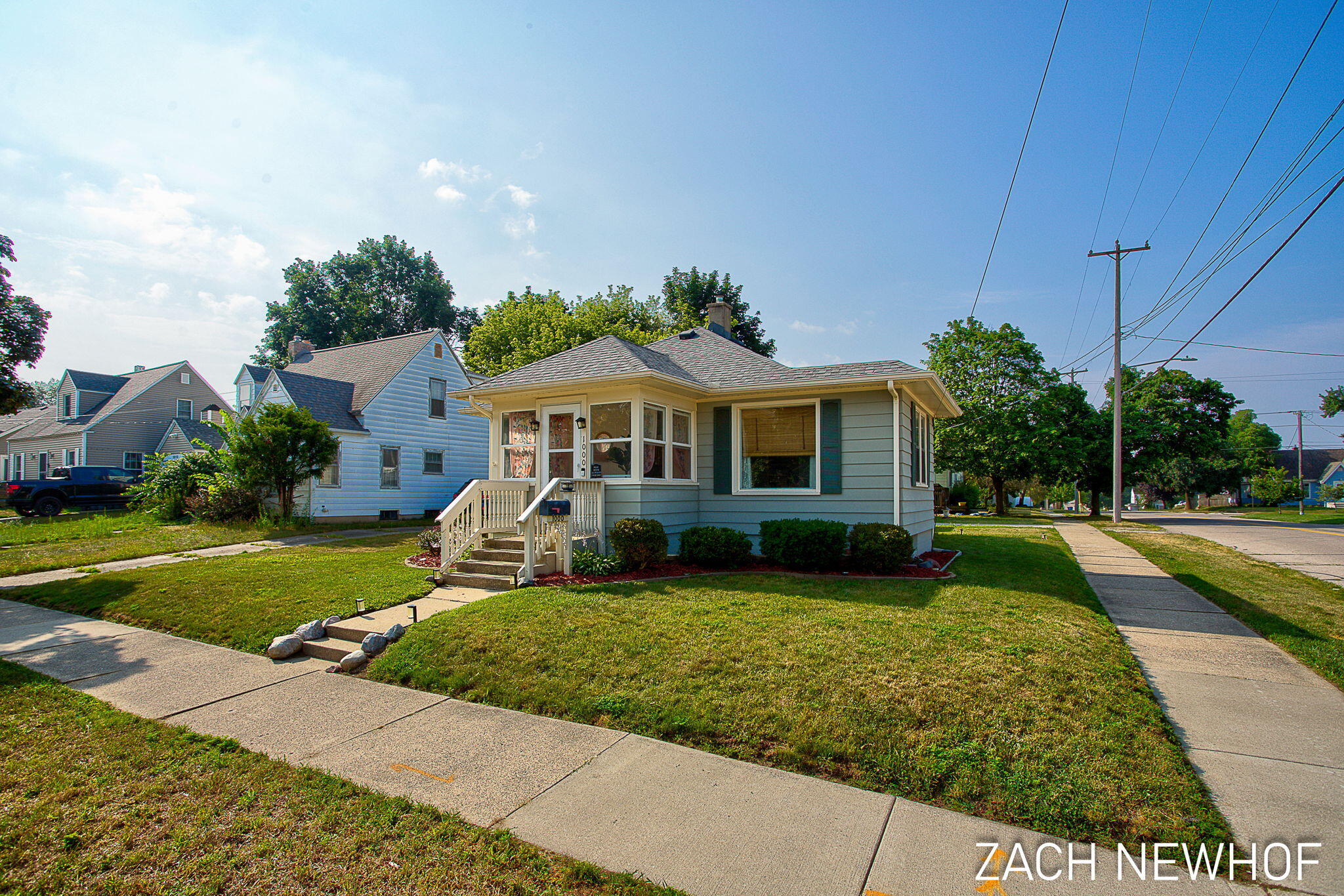 1000 Oaklawn Street NE Grand Rapids MI 49505