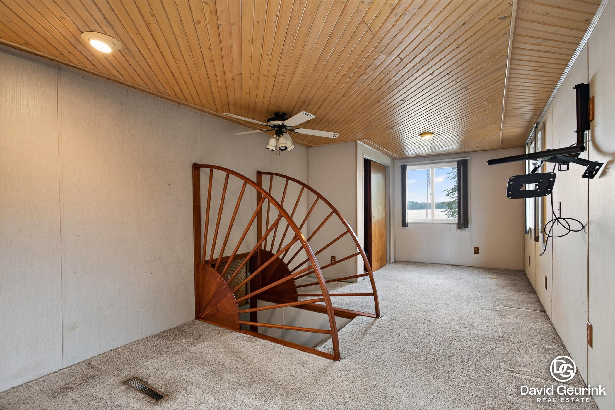 5996 122nd Avenue Fennville MI 49408