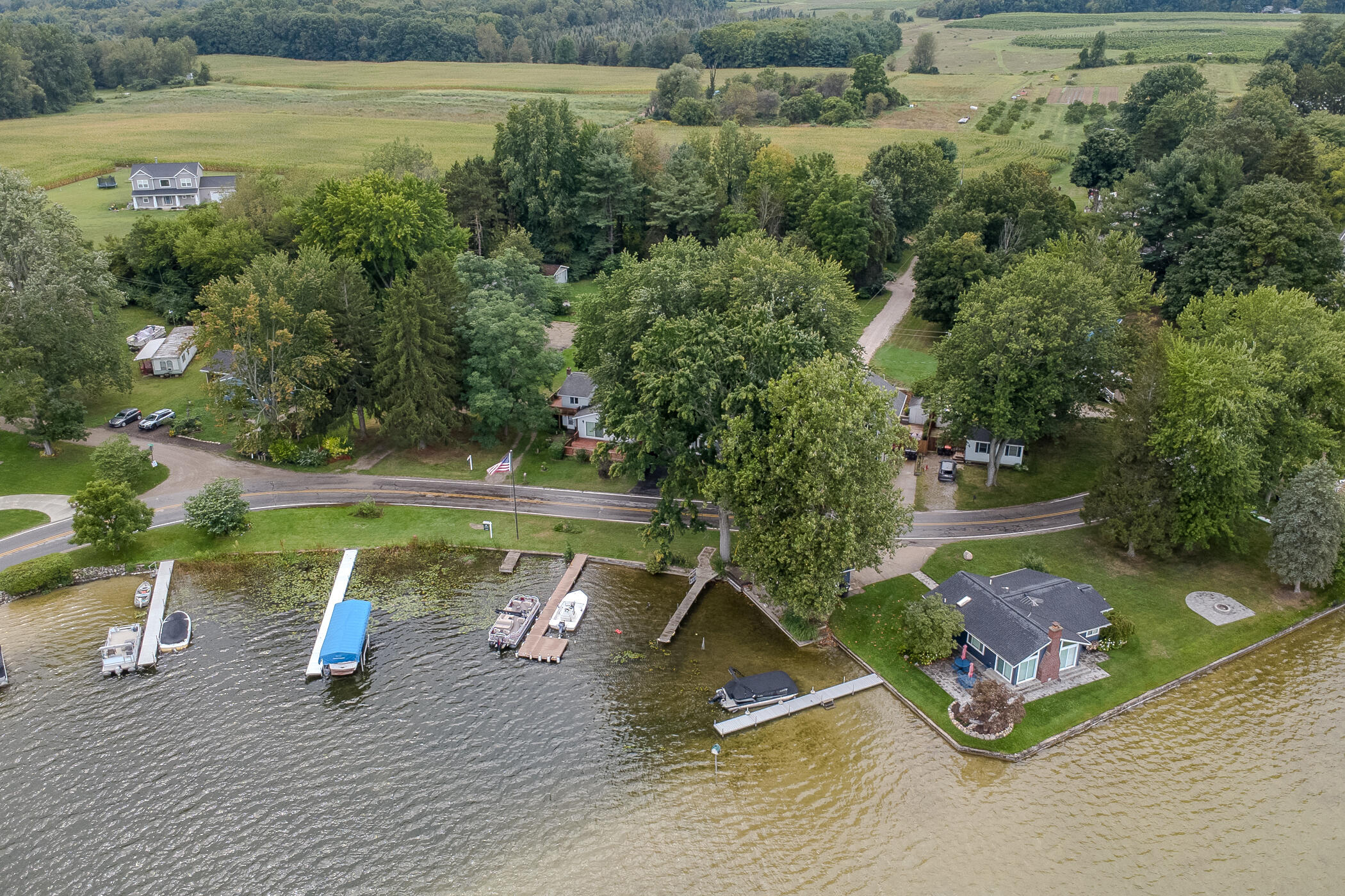 5996 122nd Avenue Fennville MI 49408
