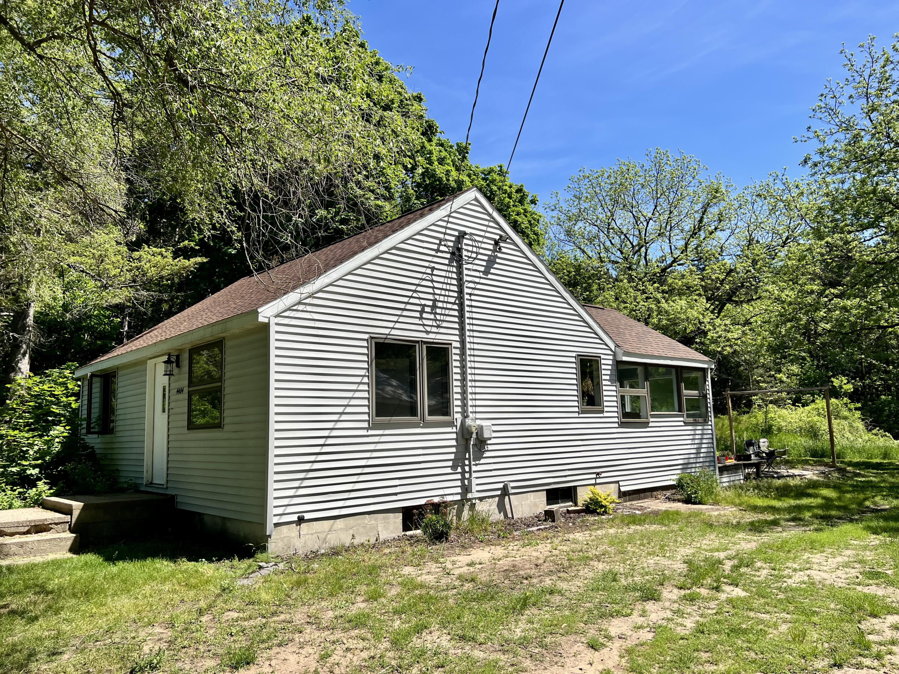 4404 S Sheridan Drive Muskegon MI 49444