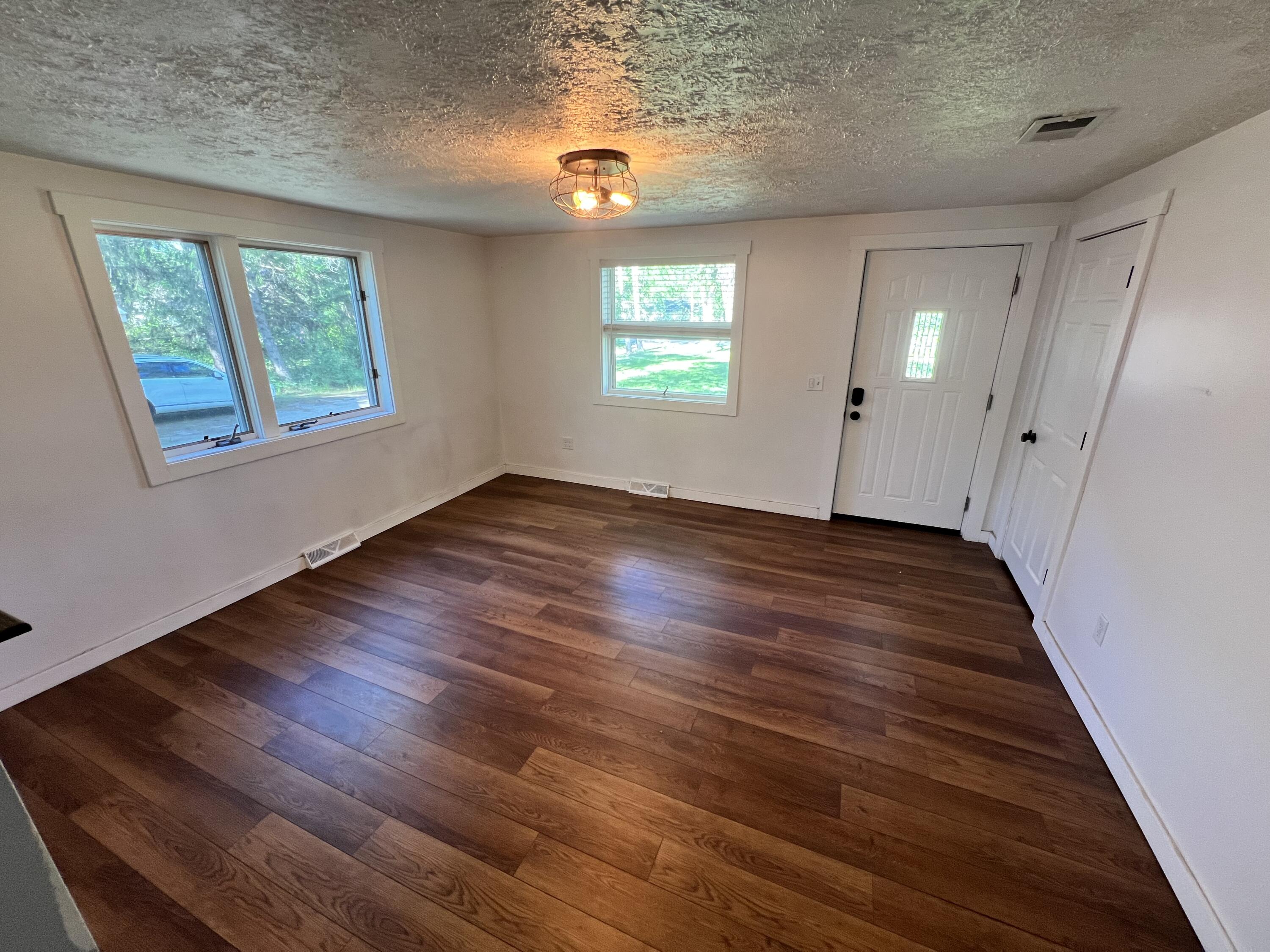 4404 S Sheridan Drive Muskegon MI 49444